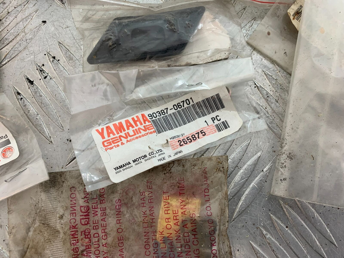 YAMAHA FJ1100 FJ 1100  JOB LOT  YEAR 1984-85 (CMB1101)