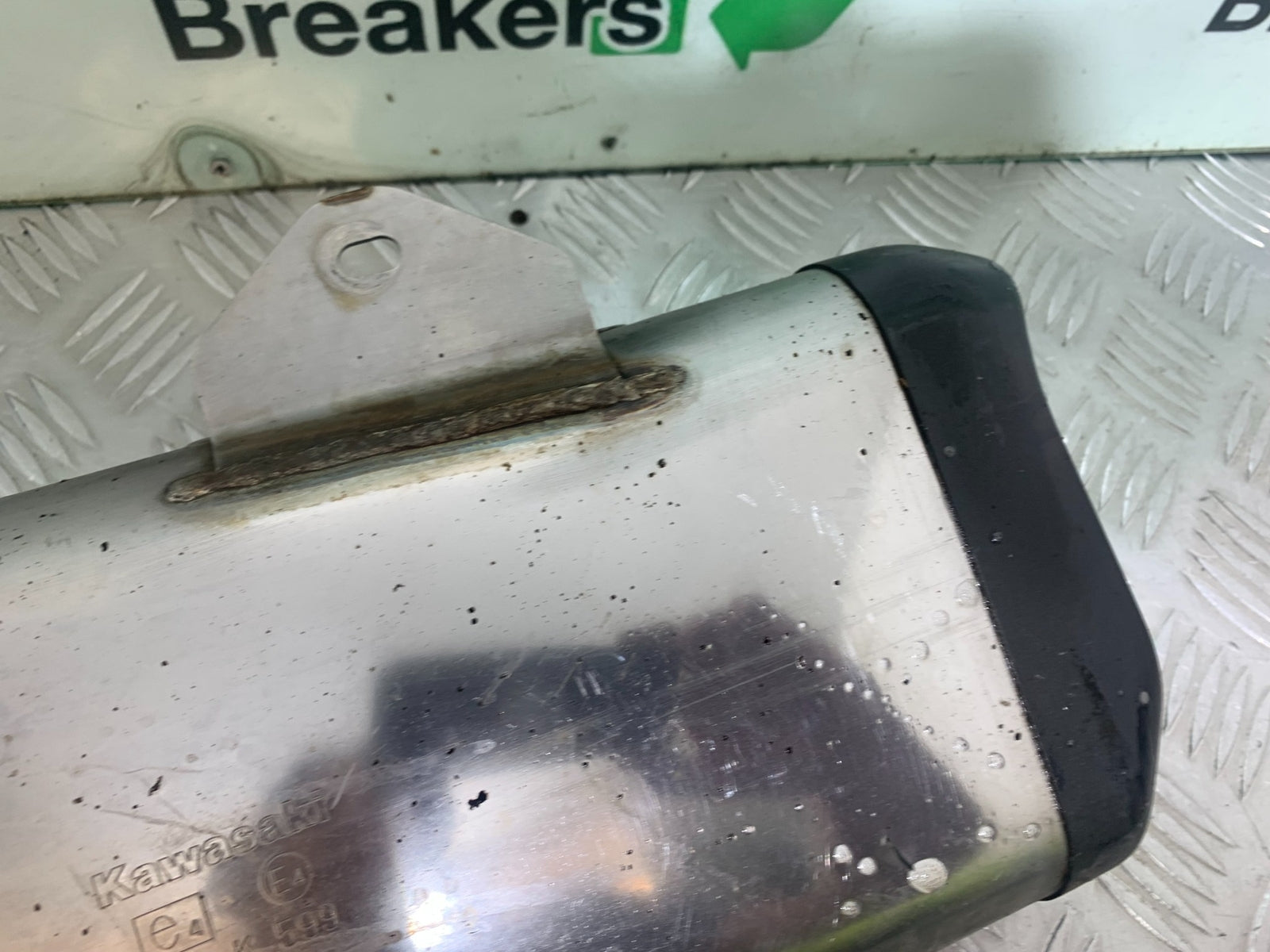 KAWASAKI ZX6R SILENCER  YEAR 2009-2012 (CMB1136)