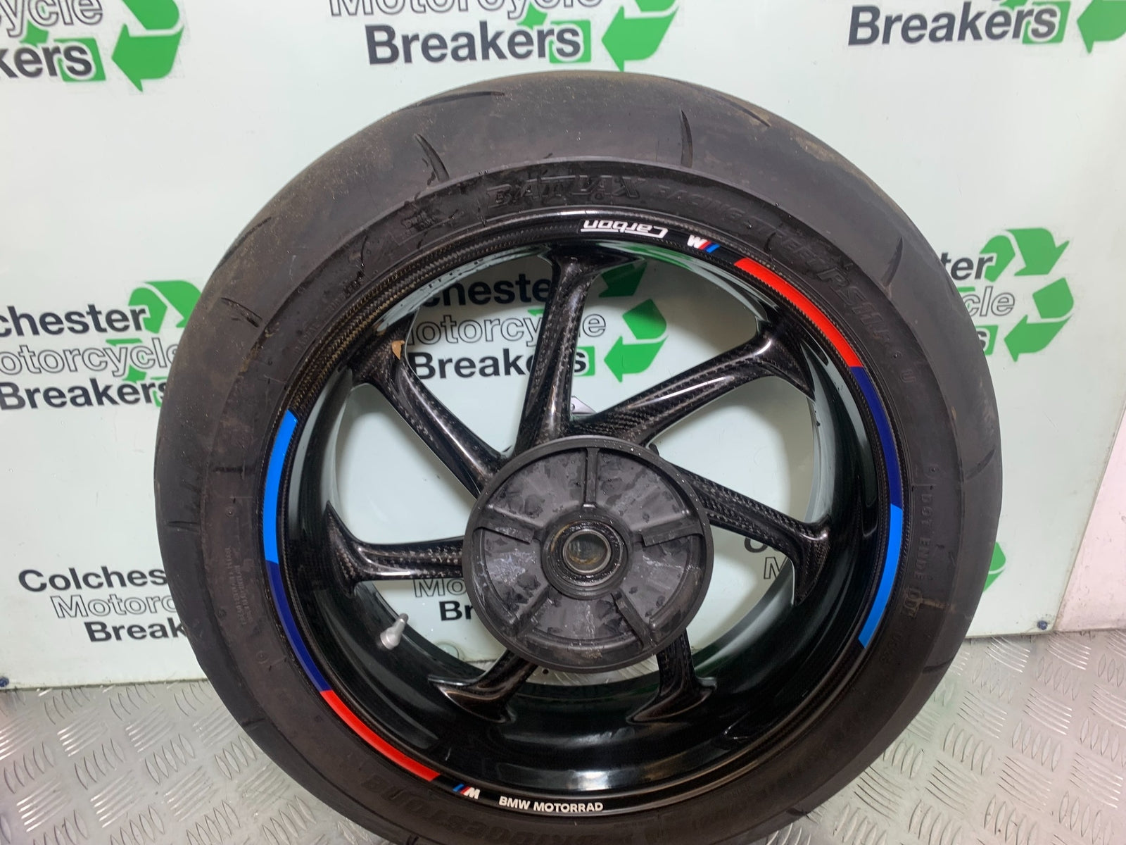 BMW M1000 R CARBON REAR WHEEL  YEAR 2023-2024 (CMB1140)