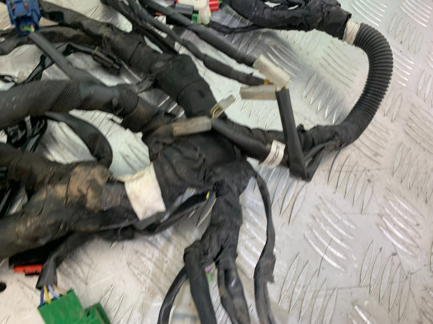 KTM 125 DUKE ECU AND WIRING LOOM  YEAR 2018-2023 (CMB1185)