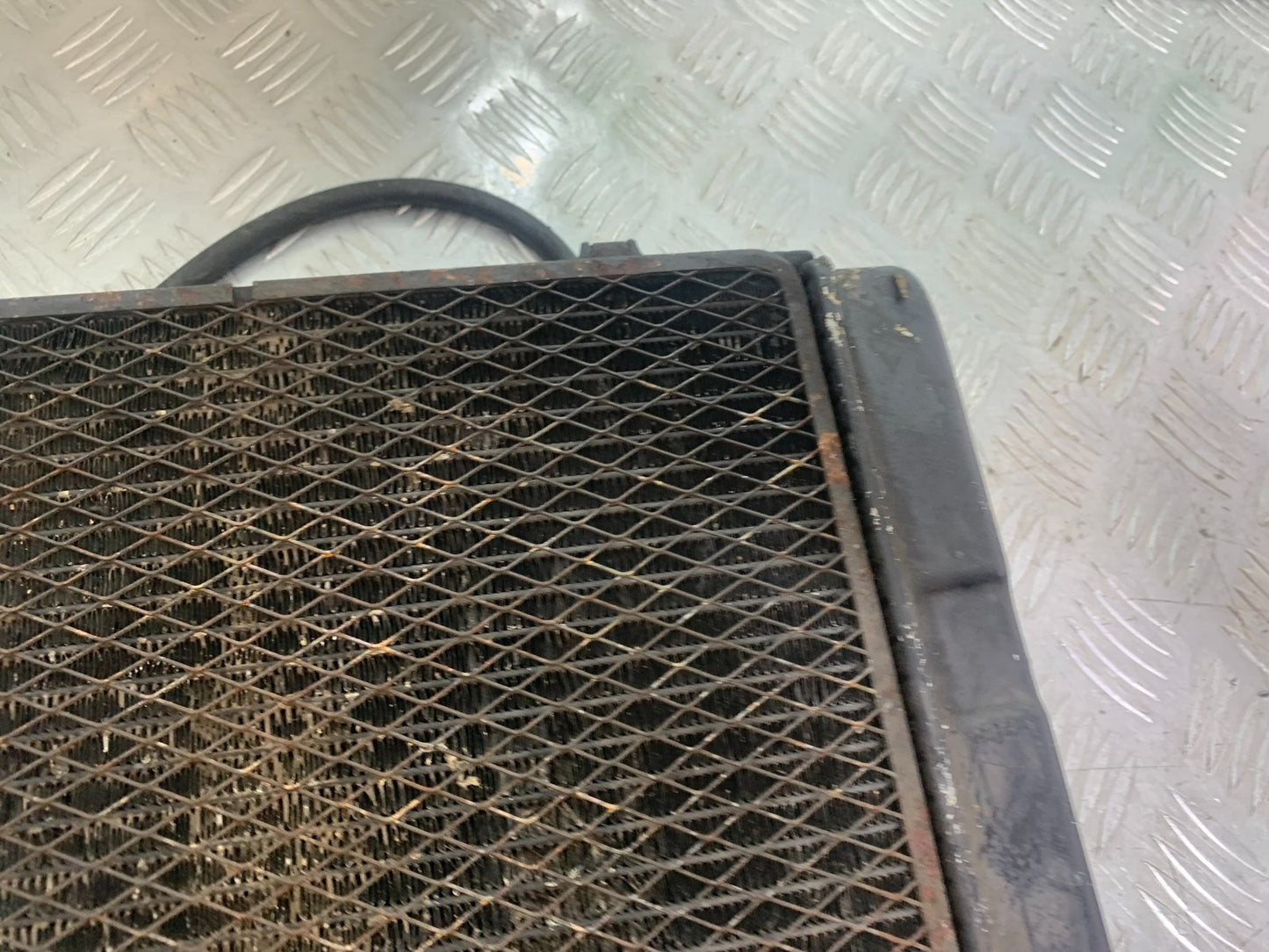 KAWASAKI ZX6R ZX6 F RADIATOR  YEAR 1995-1997 (CMB1169)