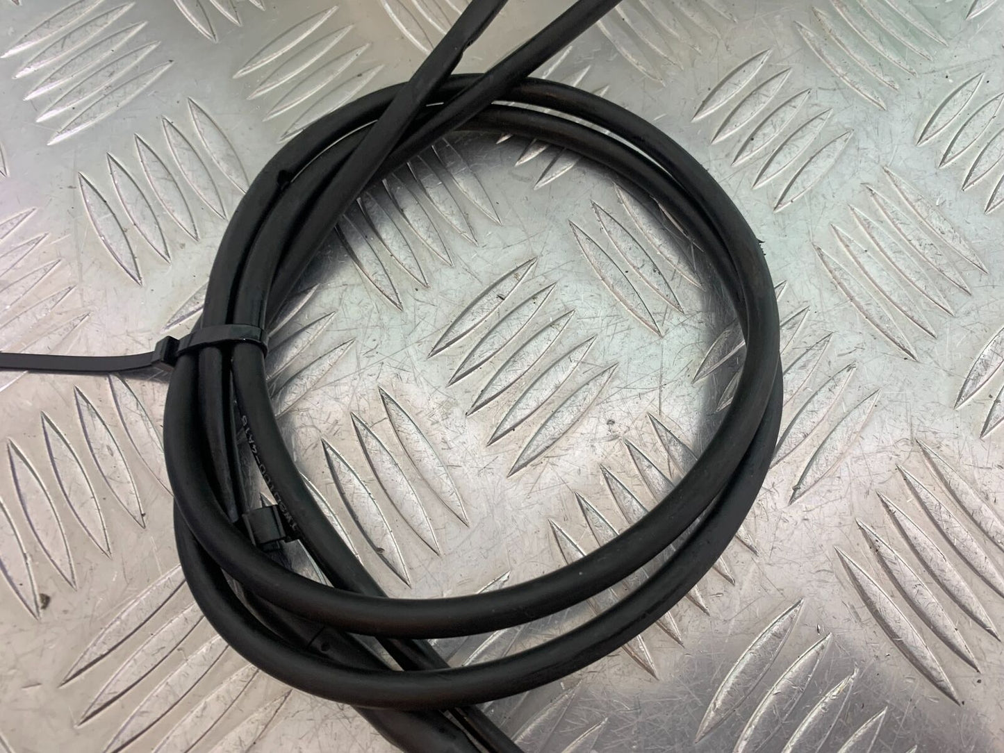 YAMAHA MT07 MT-07 THROTTLE CABLES  YEAR 2014 (STOCK 995)