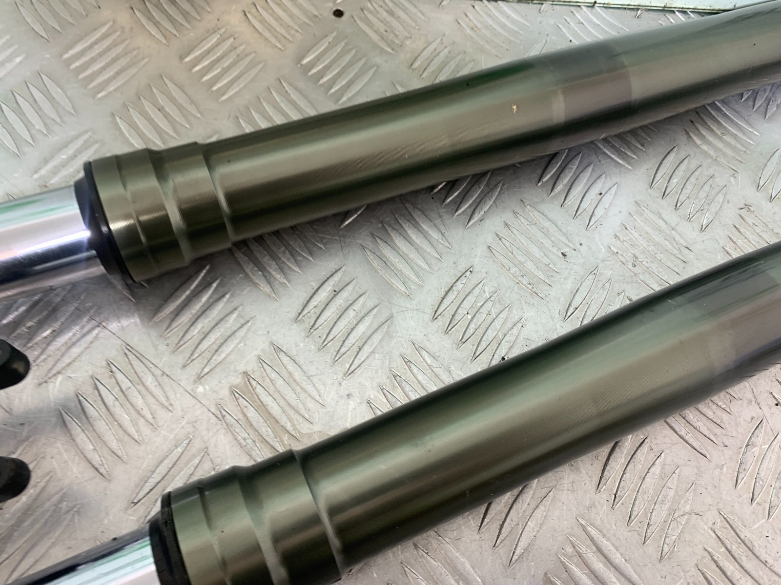 KAWASAKI ZX10R ZX 10R FORKS    YEAR 2011-2015 (CMB1154)