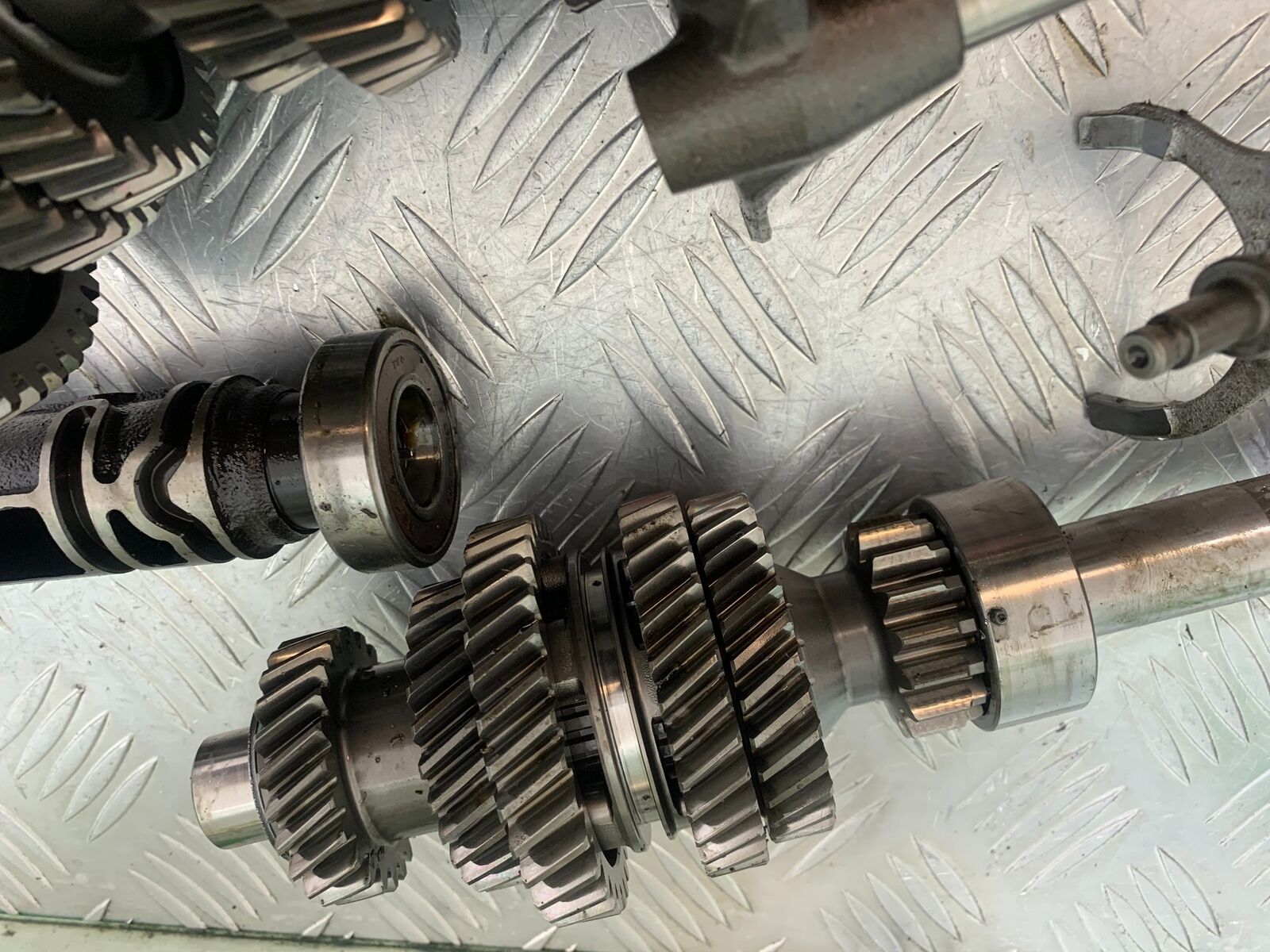 TRIUMPH THUNDERBIRD 1600 GEARBOX GEAR BOX   YEAR 2011 (CMB1107)