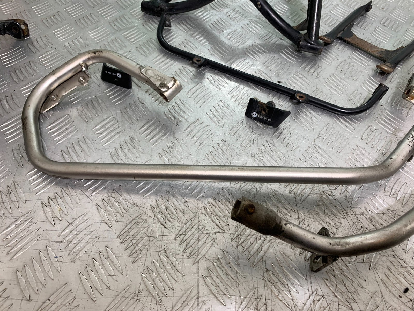 BMW F800 GT LUGGAGE PANNIERS CRASH BARS (EX-POLICE)  YEAR 2013-2017 (CMB1248)