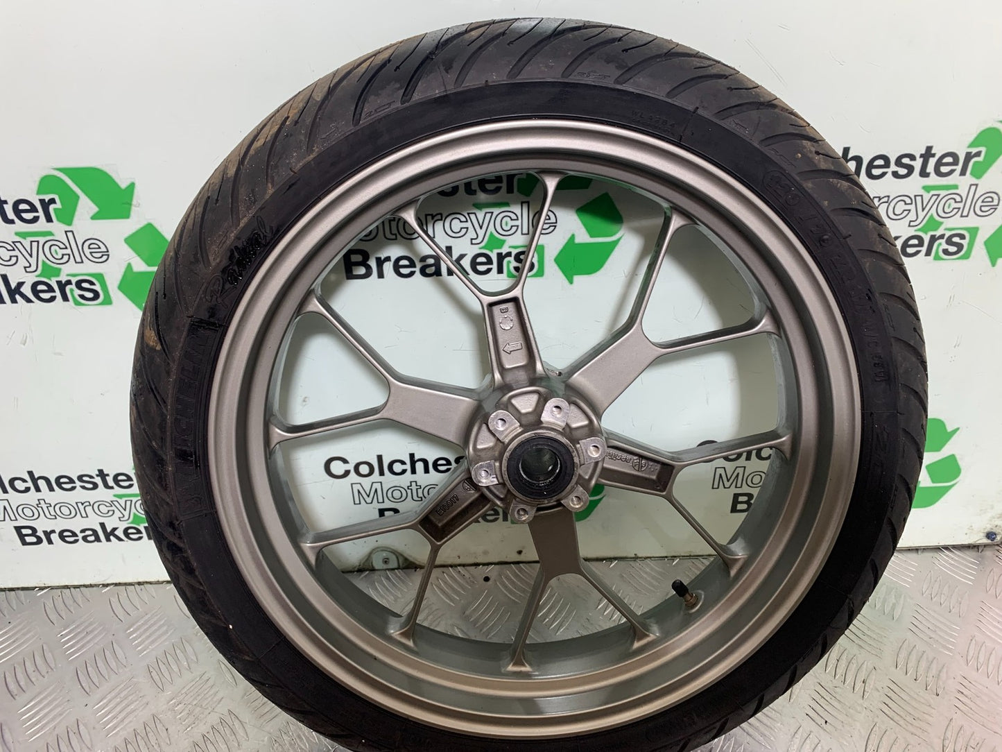APRILIA SL750 SL 750 SHIVER FRONT WHEEL  YEAR 2008-2016 (CMB1242)