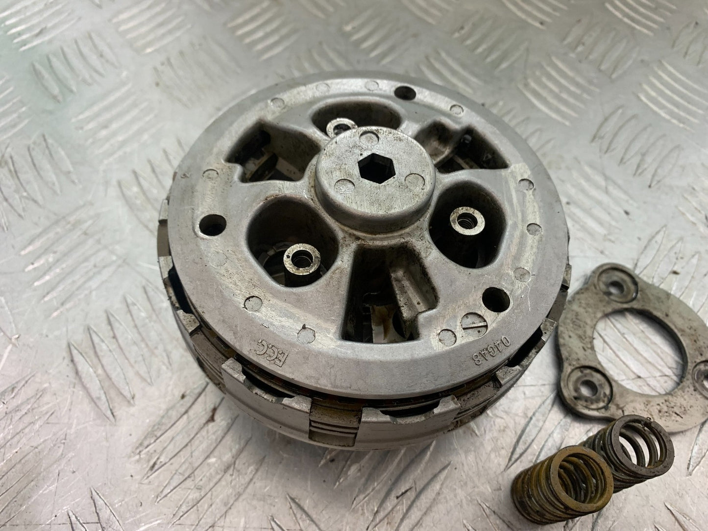 YAMAHA YZF-R125 YZF 125 CLUTCH  YEAR 2019-2022 (CMB1263)