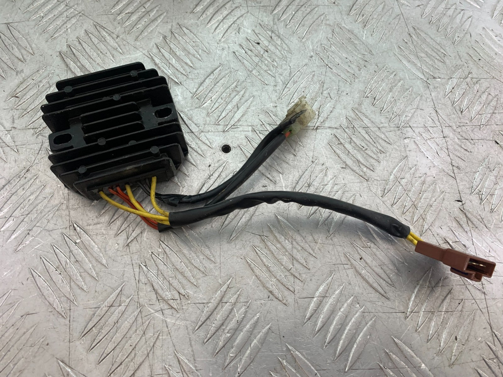 KTM RC125 RC 125 REGULATOR  YEAR 2017-2022 (CMB 1244)