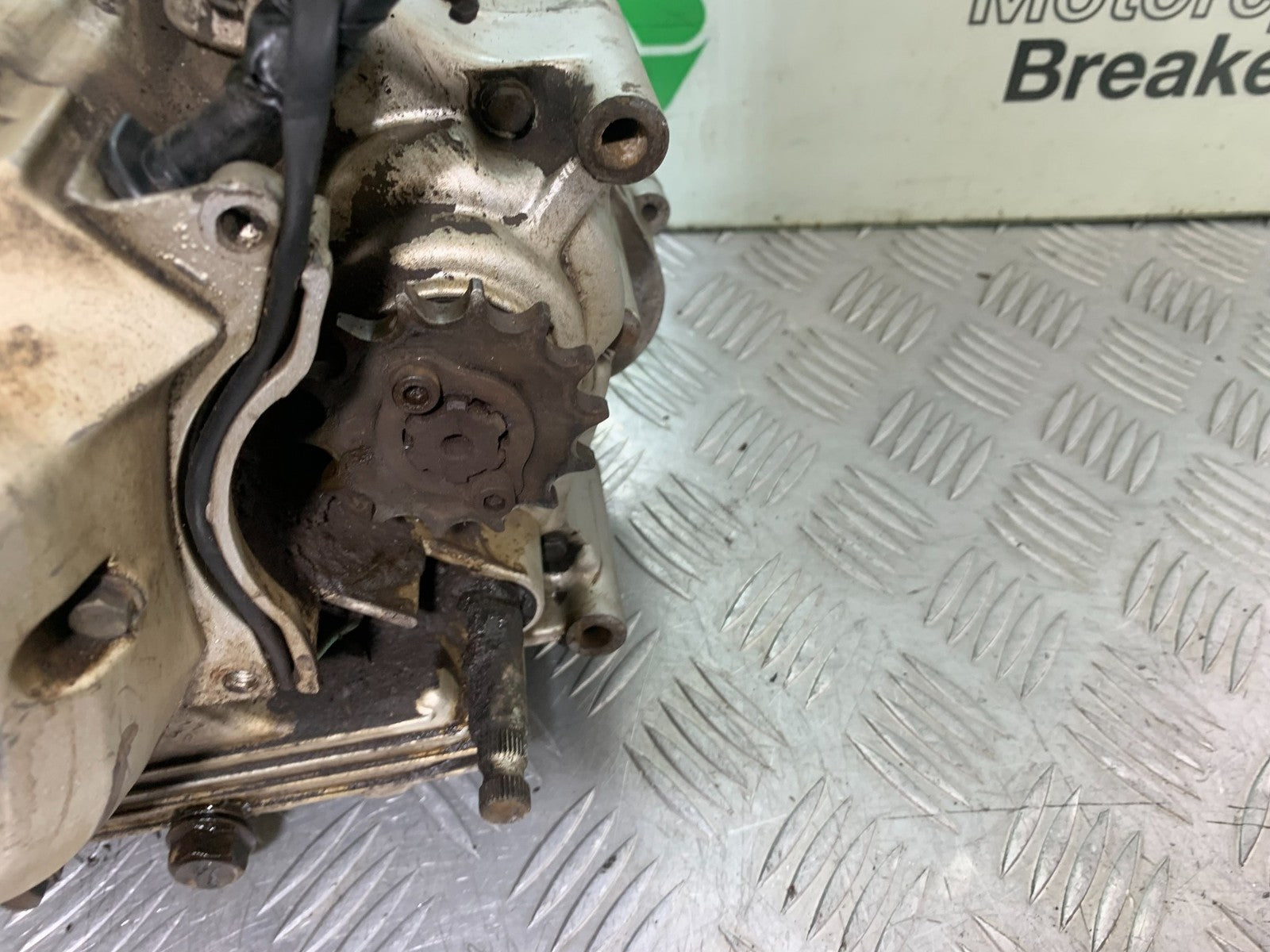 YAMAHA YBR125 CUSTOM ENGINE   YEAR 2008-2016 (CMB1192)