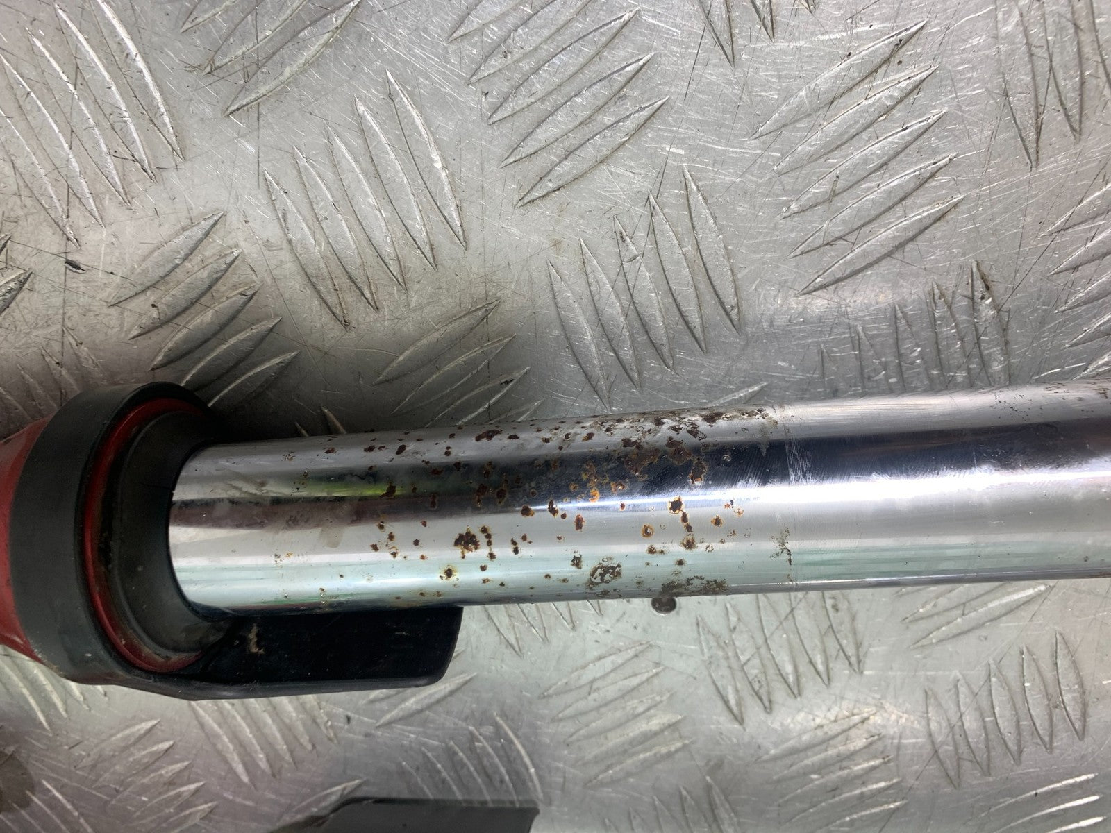 KAWASAKI ER6 F ER6F FORKS  YEAR 2005-2008 (CMB1277)