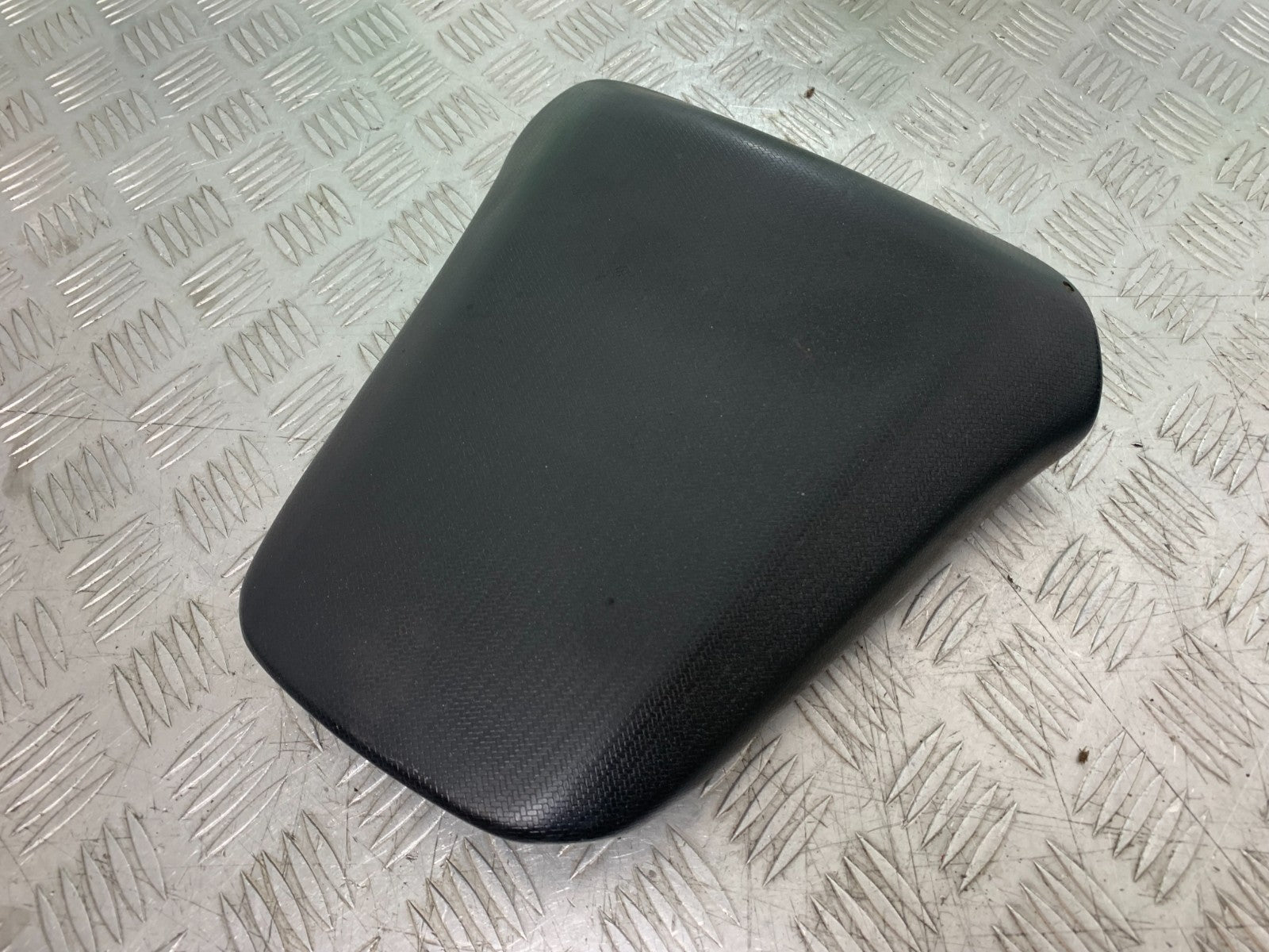 HONDA NC700 X  REAR SEAT YEAR 2012-2014 (CMB1327)