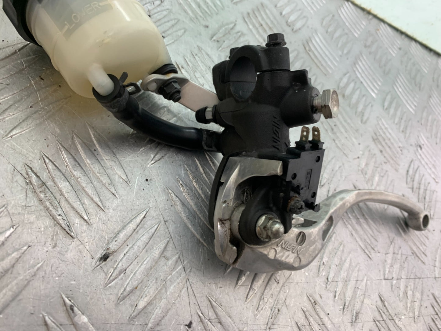 HONDA CBR1000 RR FRONT MASTER CYLINDER YEAR  2008-2011  (CMB1330)