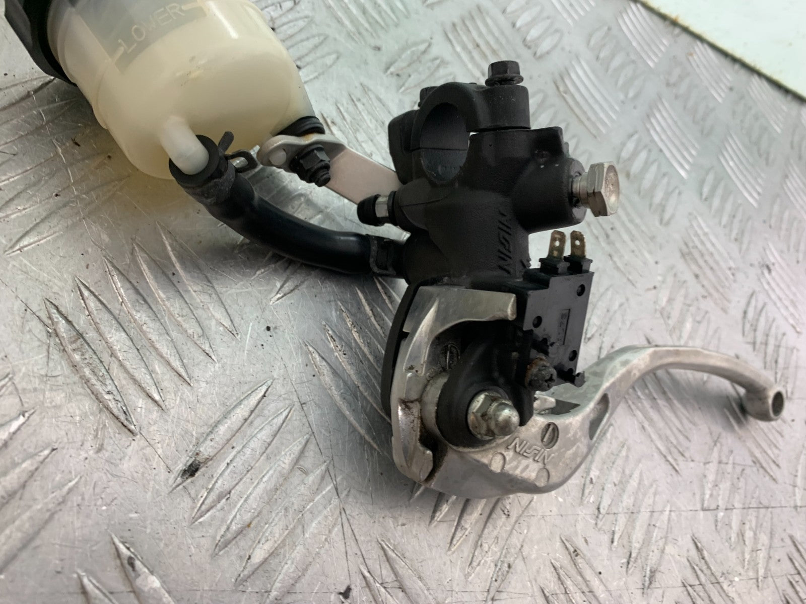 HONDA CBR1000 RR FRONT MASTER CYLINDER YEAR  2008-2011  (CMB1330)