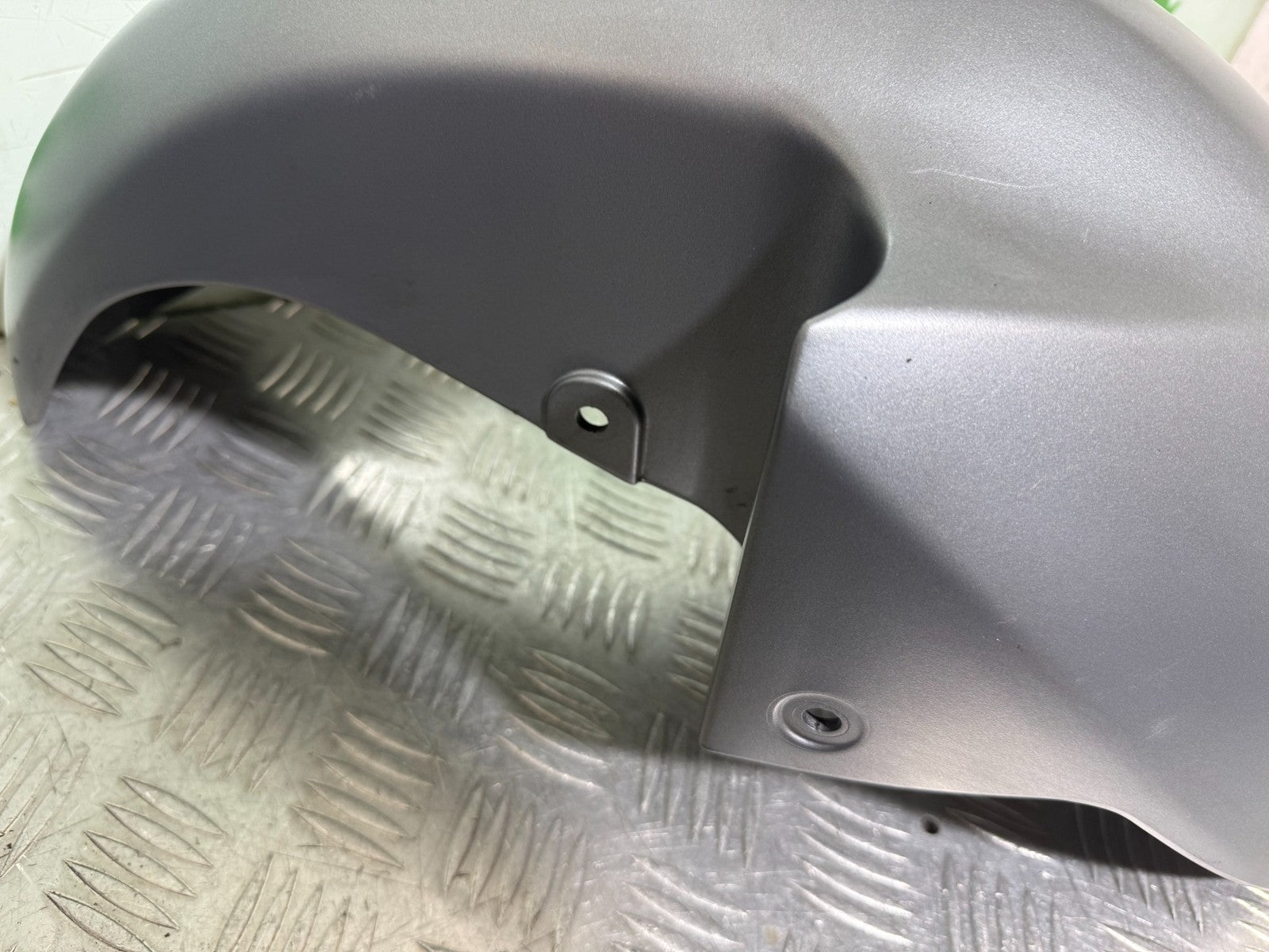 SUZUKI UH125 UH 125 BURGMAN FRONT MUDGUARD FENDER YEAR 2012 - 2016