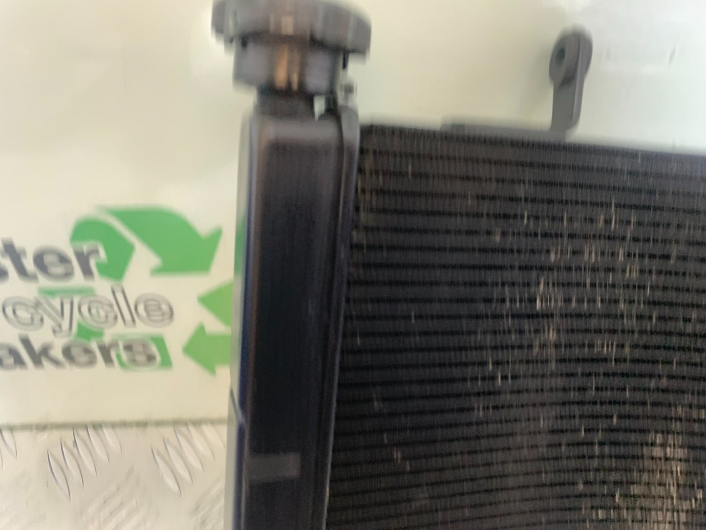 TRIUMPH 675 STREET TRIPLE RADIATOR  2013-2016 (CMB1186)