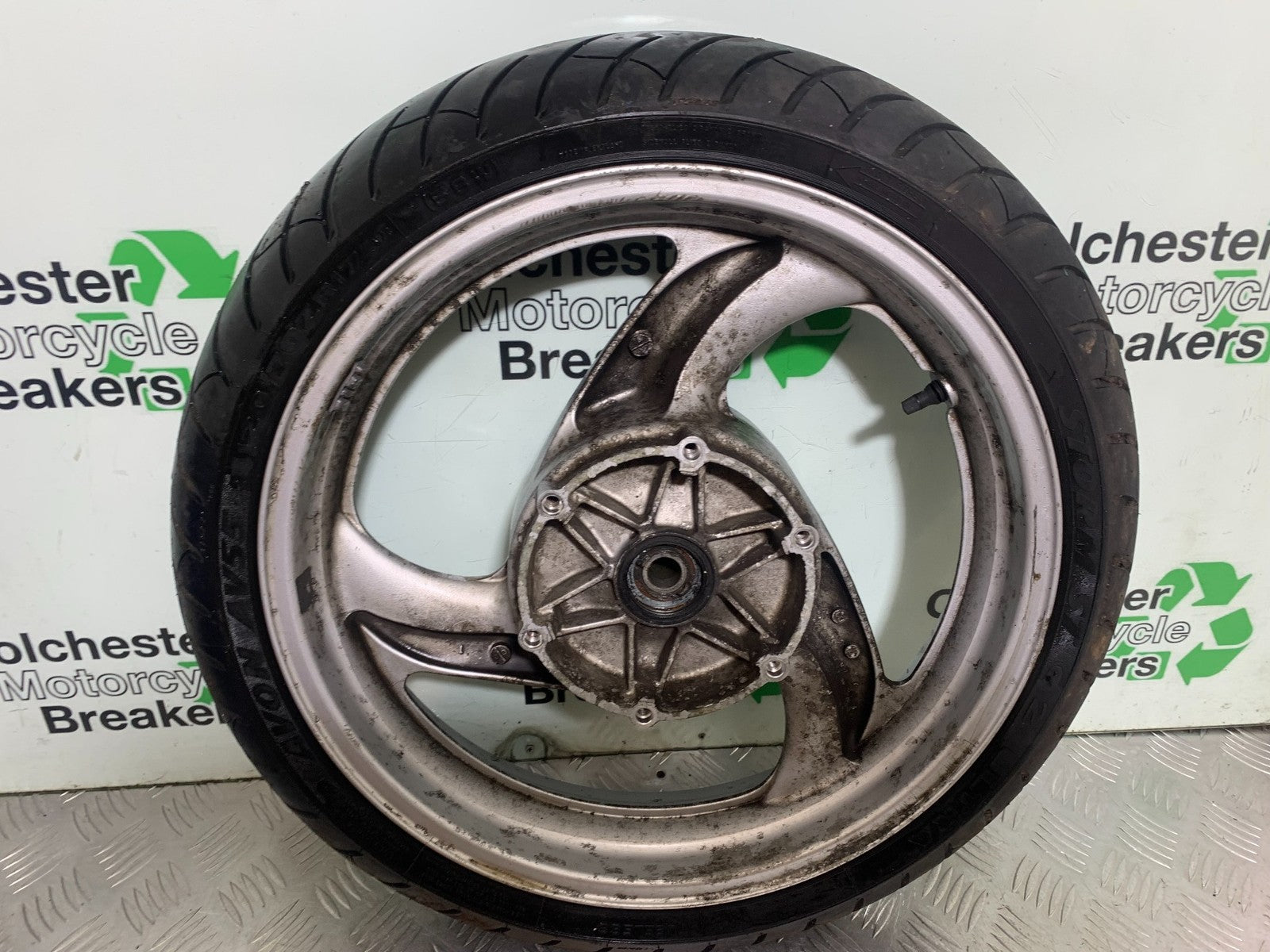 HONDA NT650 V DEAUVILLE FRONT WHEEL  YEAR 1999 (CMB1268)