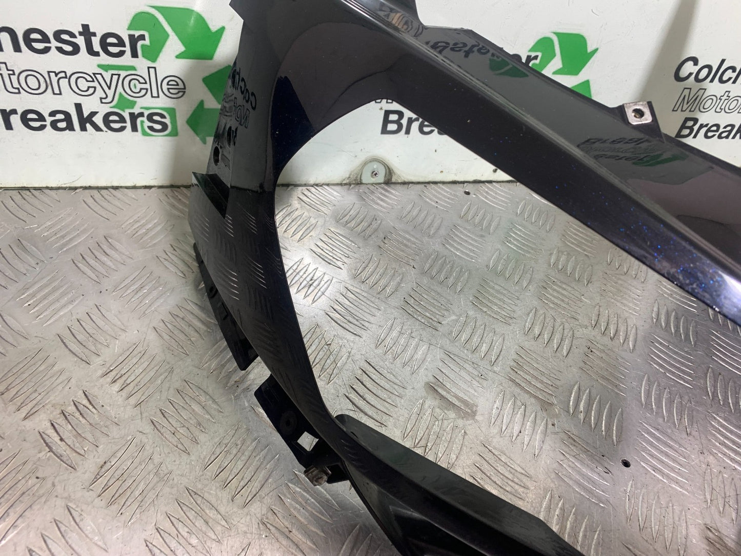 KAWASAKI GTR1400 GTR 1400 TOP FAIRING  YEAR 2007-2009 (CMB1174)