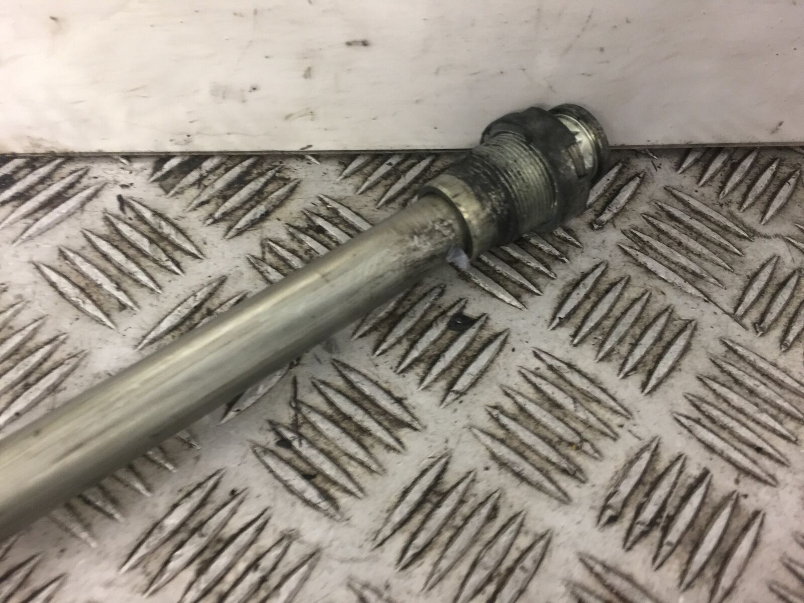 HONDA CBR1100 BLACKBIRD SWINGARM SPINDLE  YEAR 2001 (STOCK 390)