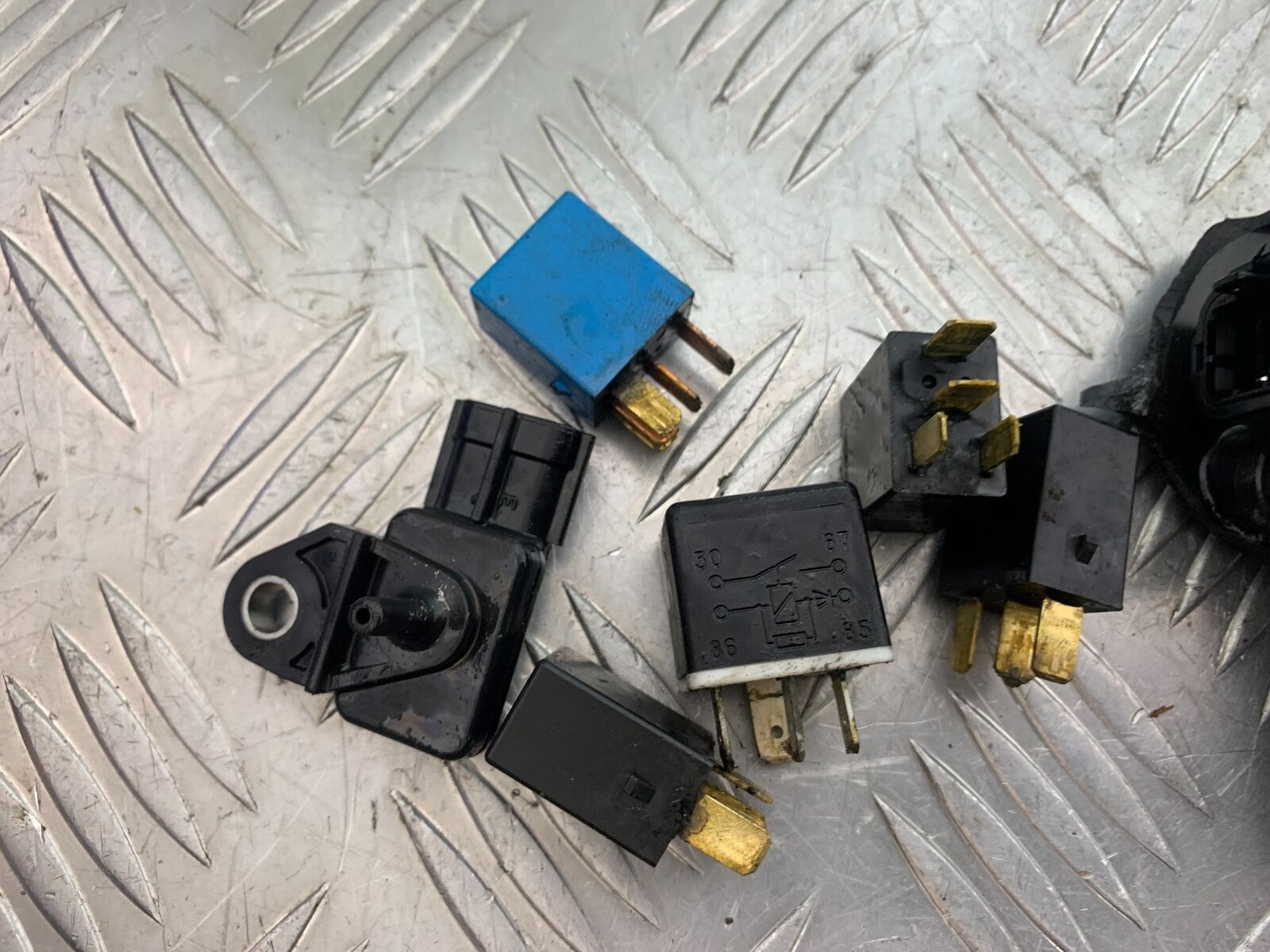 TRIUMPH THUNDERBIRD 1600 RELAYS  YEAR 2011 (CMB1107)