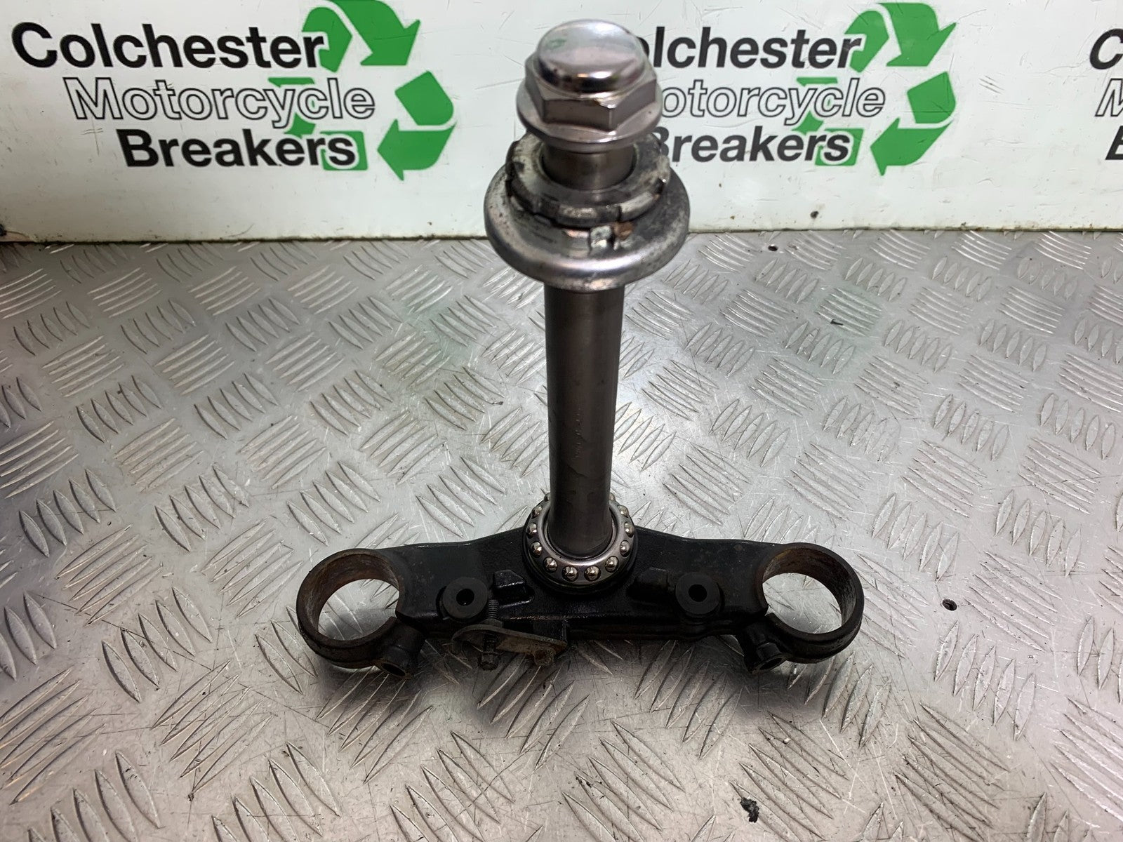 HONDA CBF500 CBF 500 BOTTOM YOKE  YEAR 2004-2008  (CMB1294)