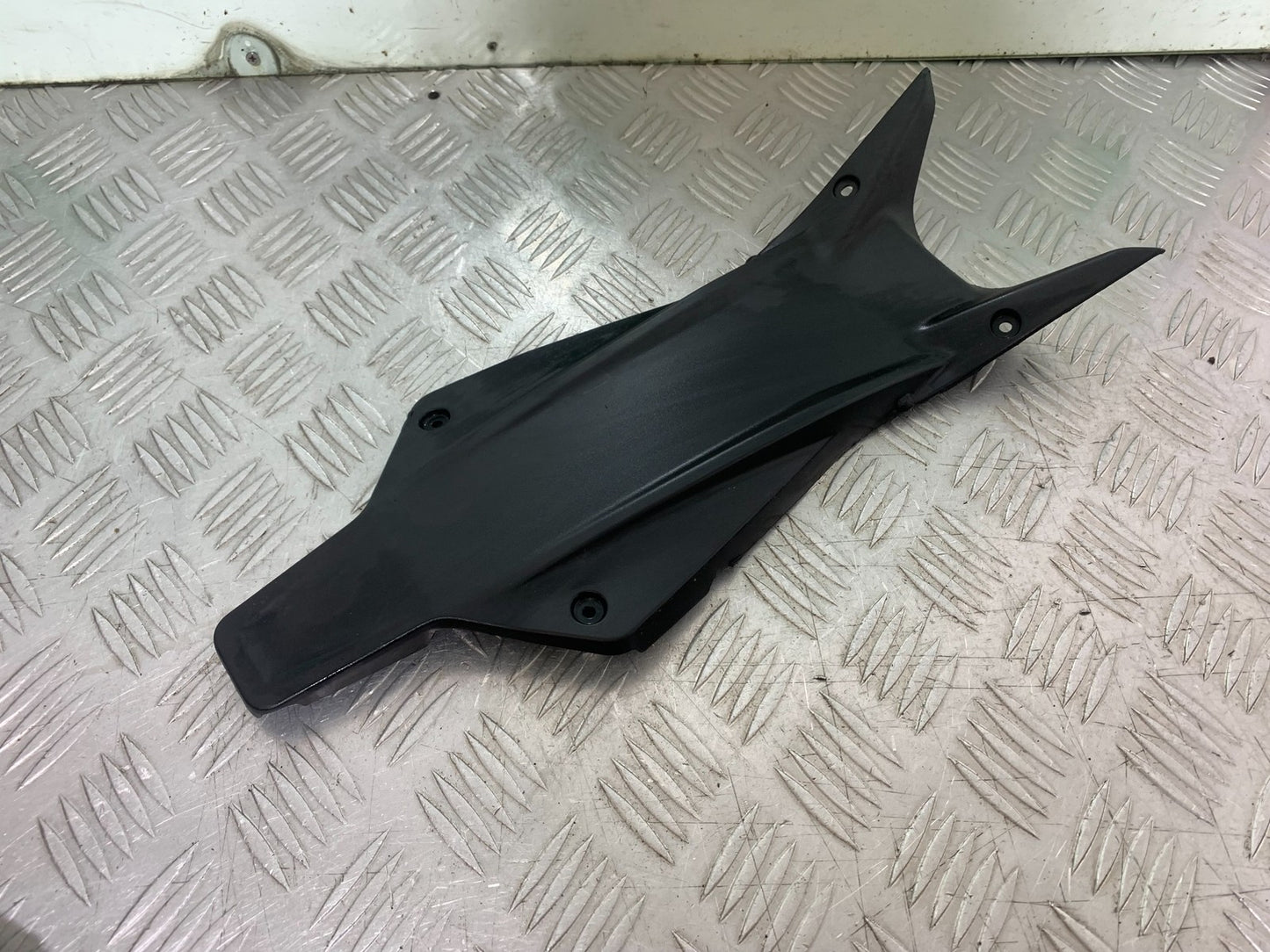 DUCATI 937 MONSTER UNDERTRAY  YEAR 2021-2024 (CMB1270)