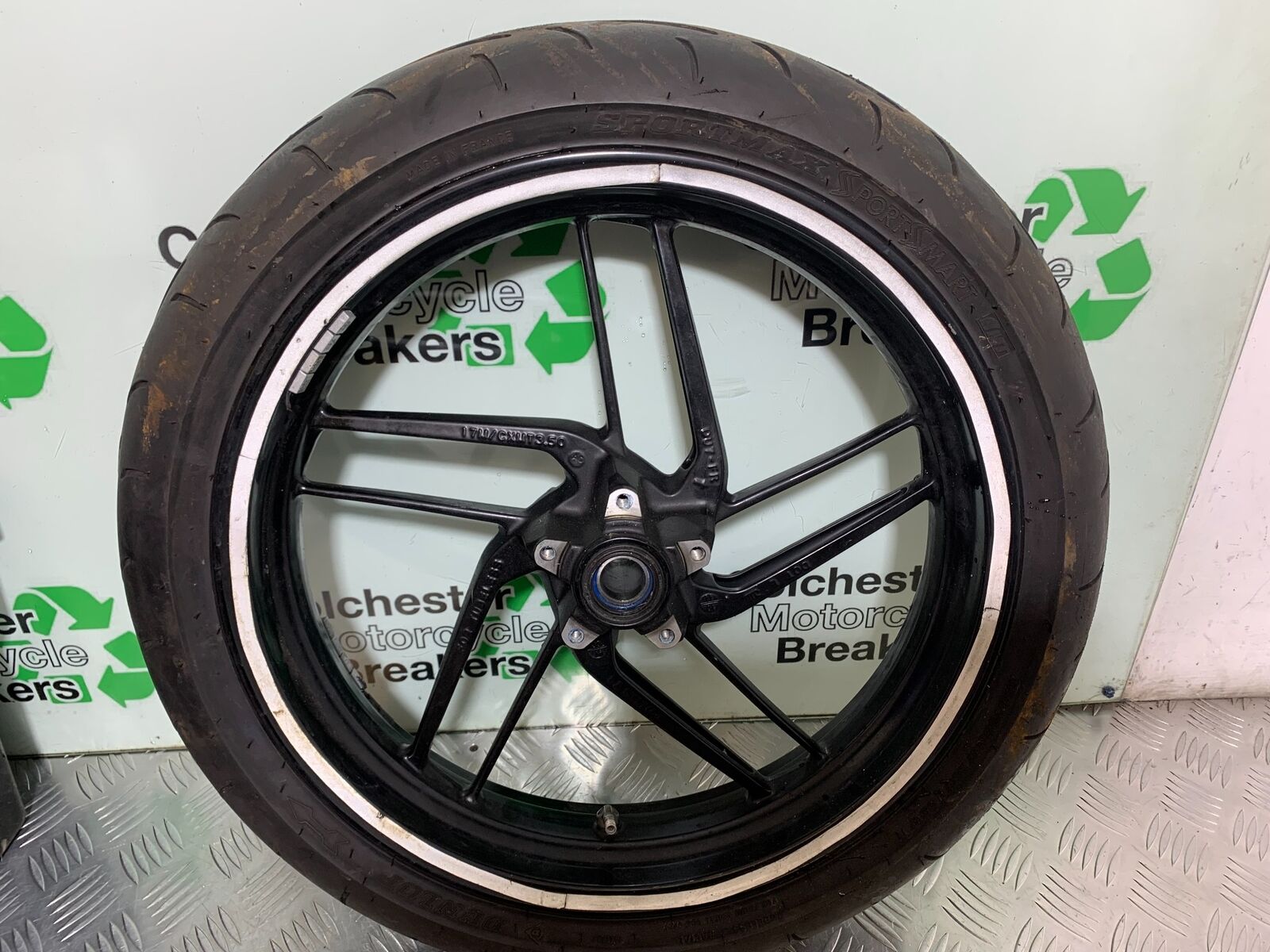 DUCATI 1199 PANIGALE FRONT WHEEL   YEAR 2012-2014 (CMB1047)