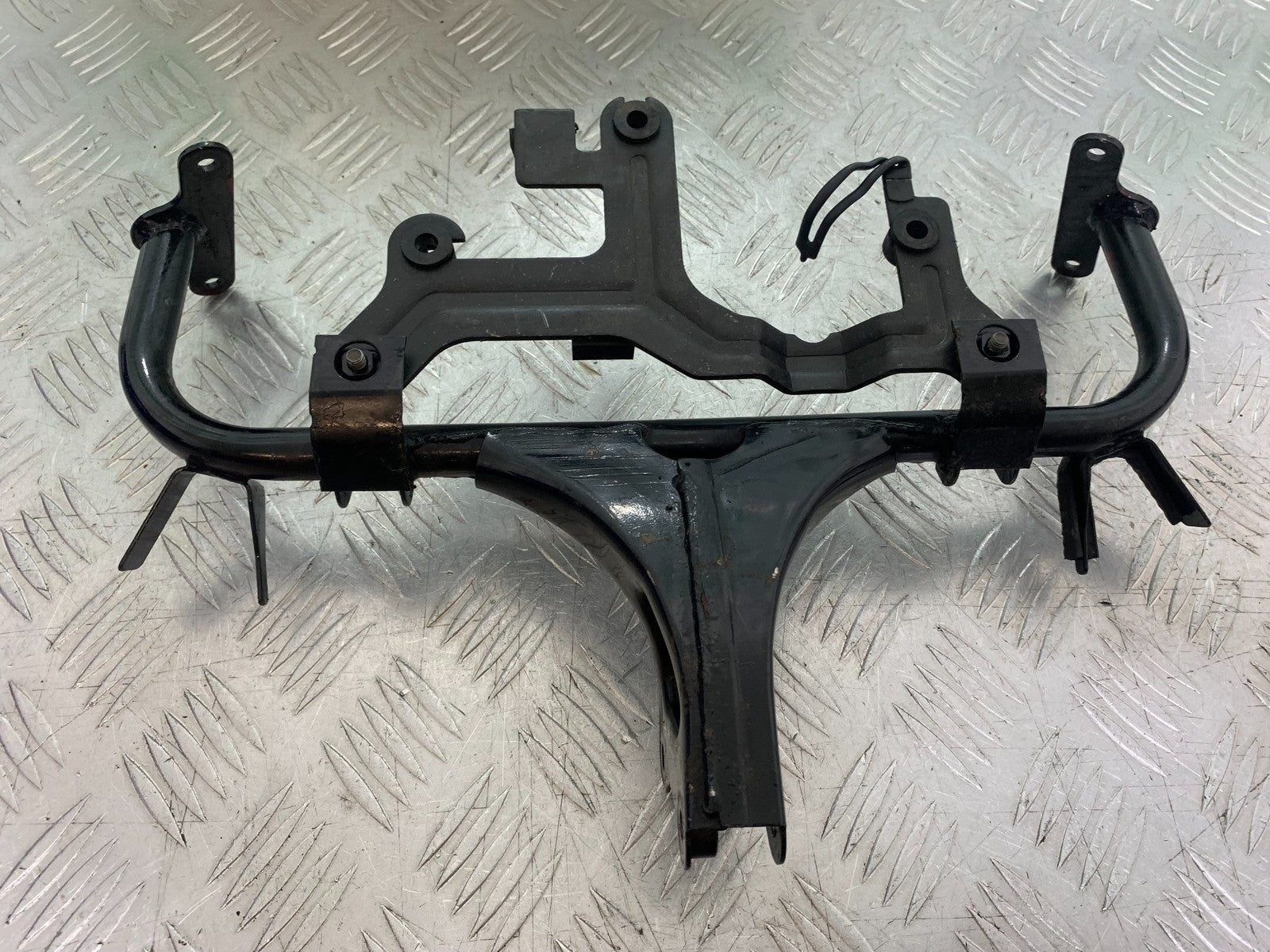 KAWASAKI ZZR1100 D FAIRING BRACKET  YEAR 1993-2001 (CMB1289)