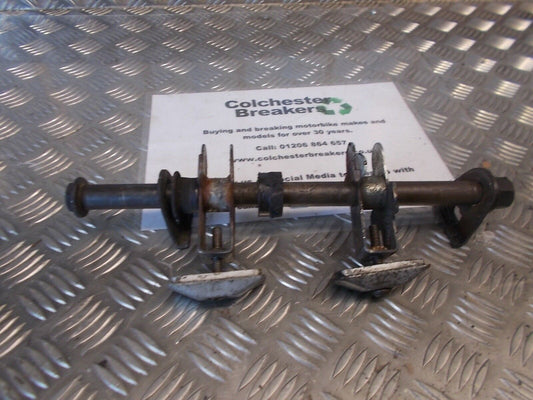 SUZUKI GSF650 GSF 650 BANDIT REAR SPINDLE AND ADJUSTERS YEAR 2006 (OIL COOLED)