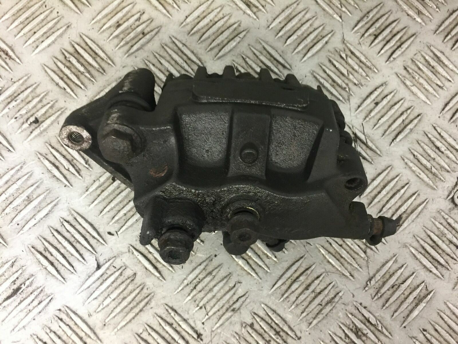 HONDA VFR800 V TEC REAR CALIPER  YEAR 2009-2013  (ABS) STOCK 576