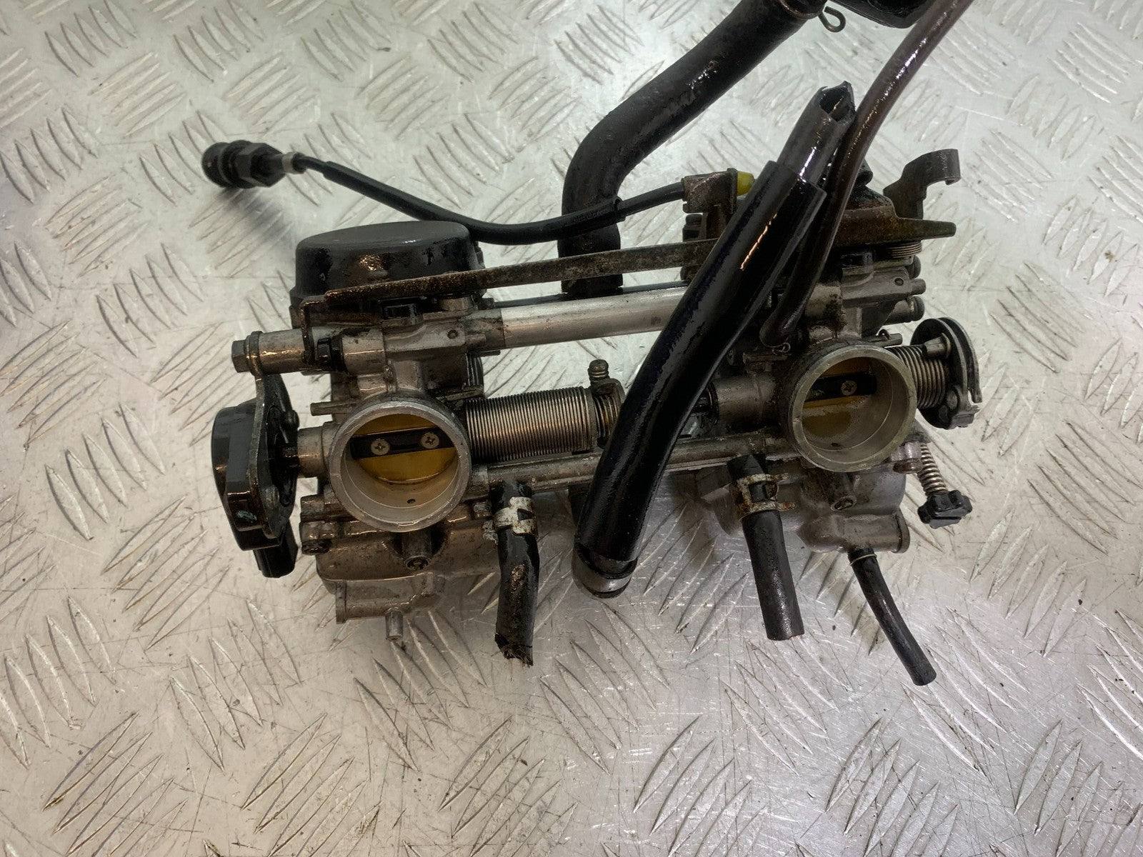 HONDA CBF500 CBF 500 CARBS   YEAR 2004-2008  (CMB1294)