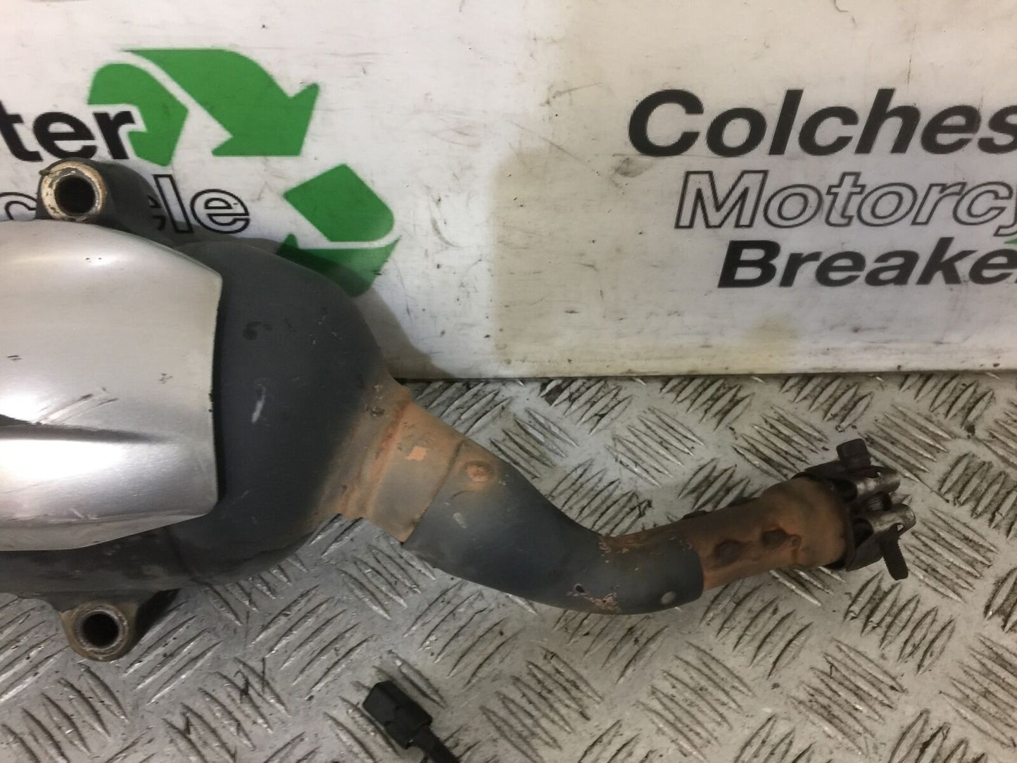 YAMAHA XMAX 125 XMAX-125 EXHAUST   YEAR 2012 (STOCK 689)