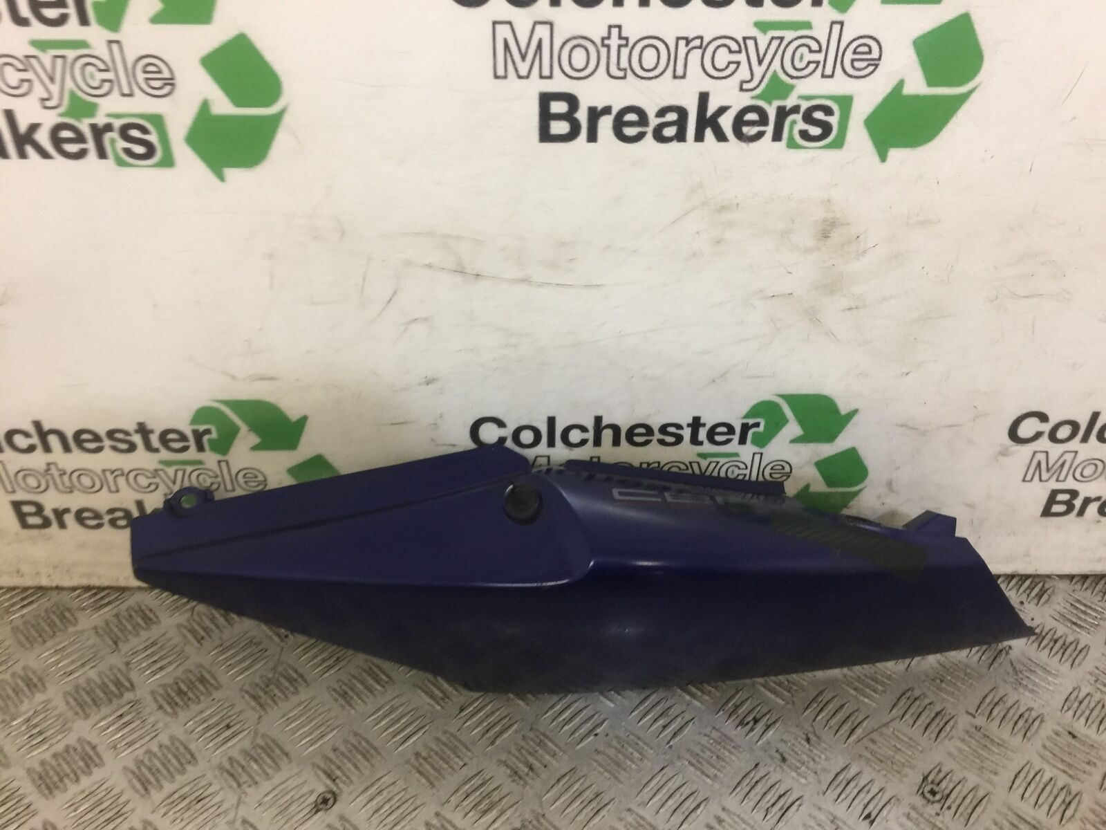 HONDA CBF600 CBF 600 SEAT PANEL YEAR 2004-2006 (STOCK 700)