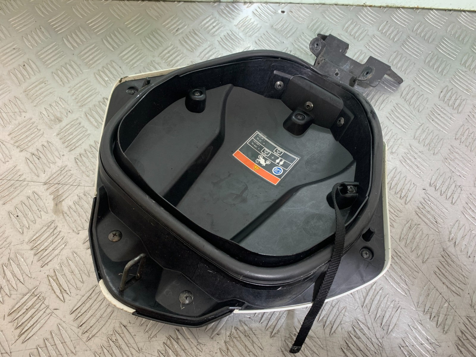 HONDA NC700 X LUGGAGE COVER  YEAR 2012-2014 (CMB1327)