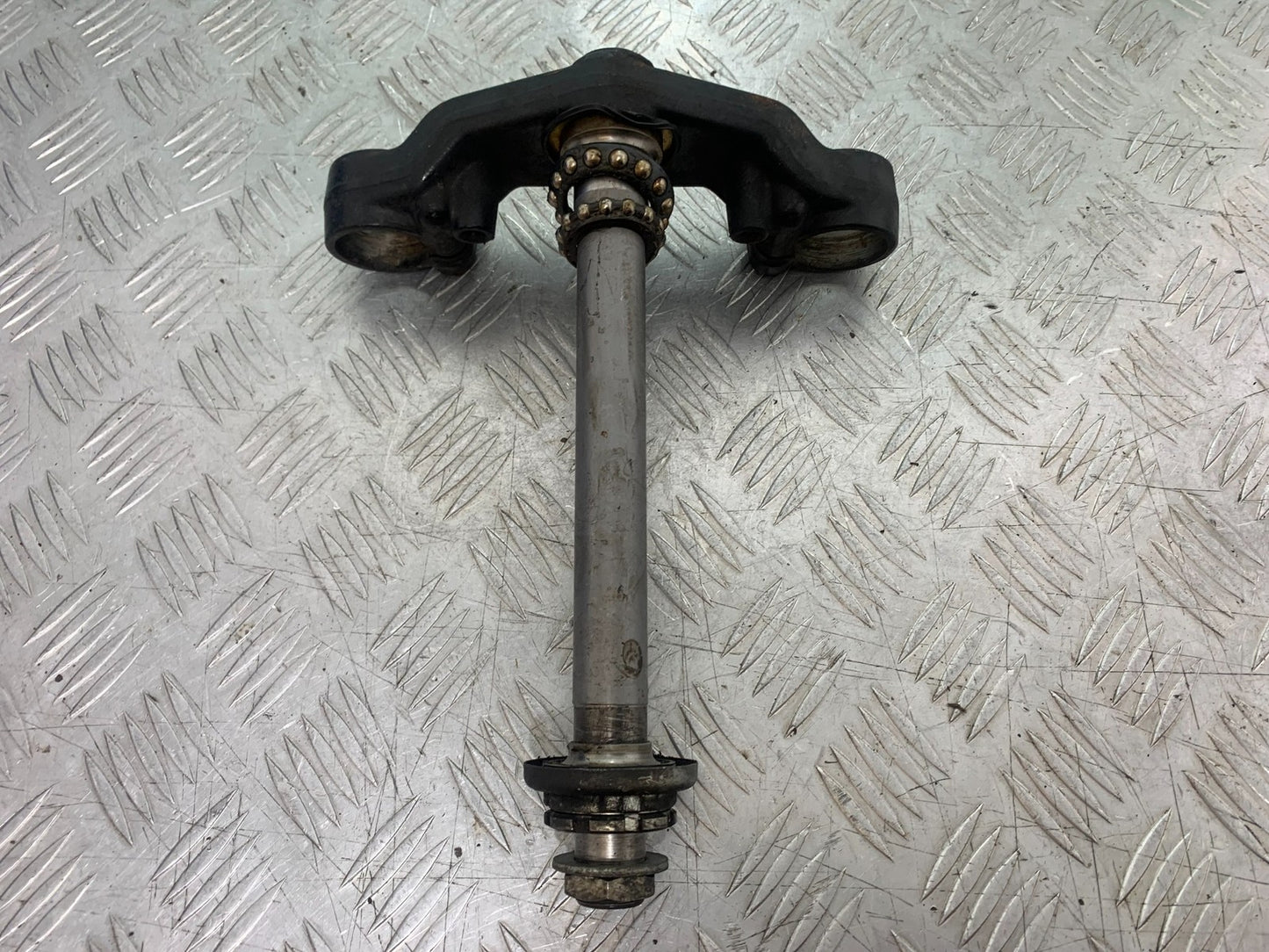 HONDA ST1100 PAN EUROPEAN BOTTOM YOKE  1993-2001 (CMB1195)