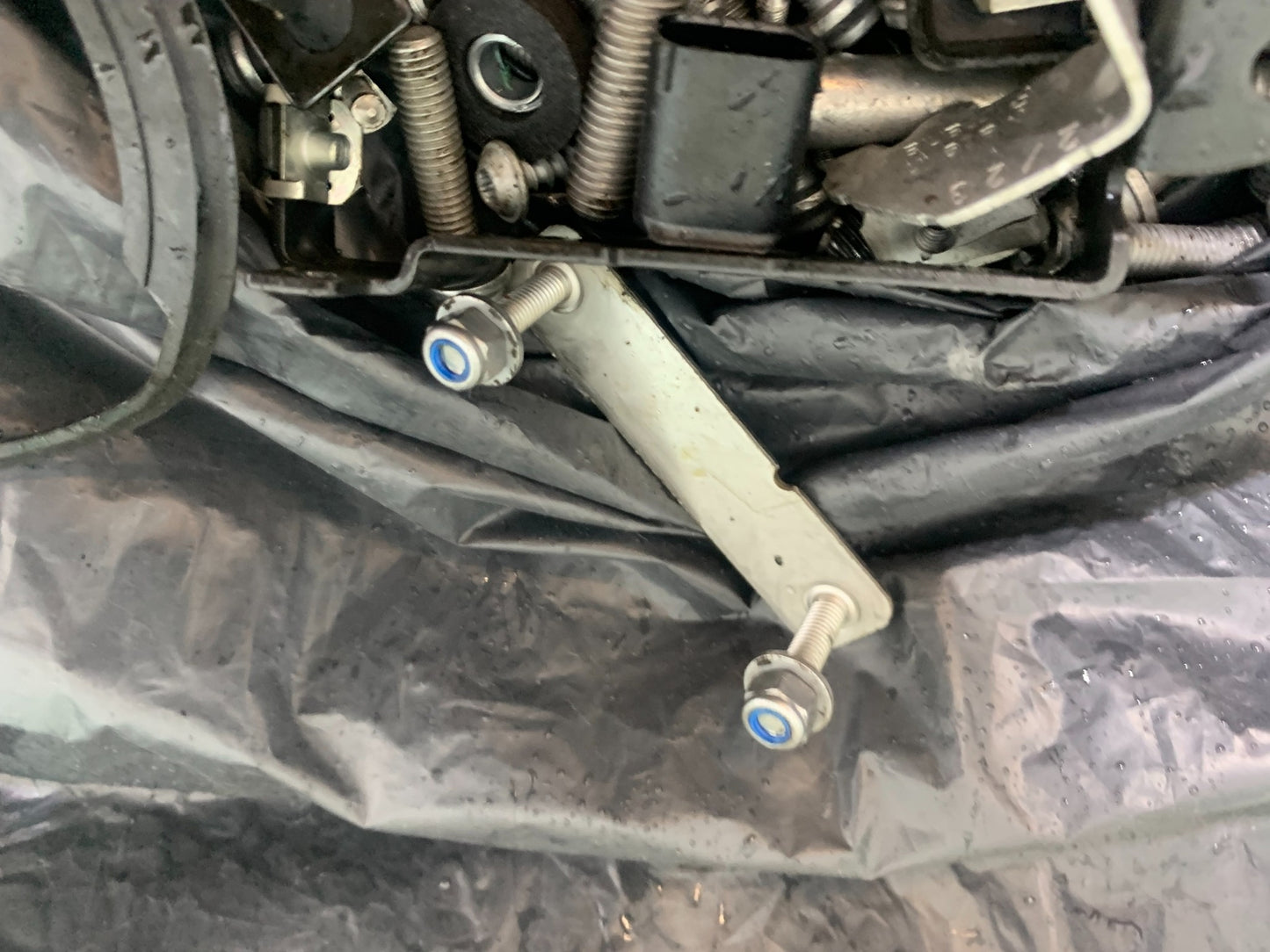BMW M1000 R NUTS AND BOLTS   YEAR 2023-2024 (CMB1140)