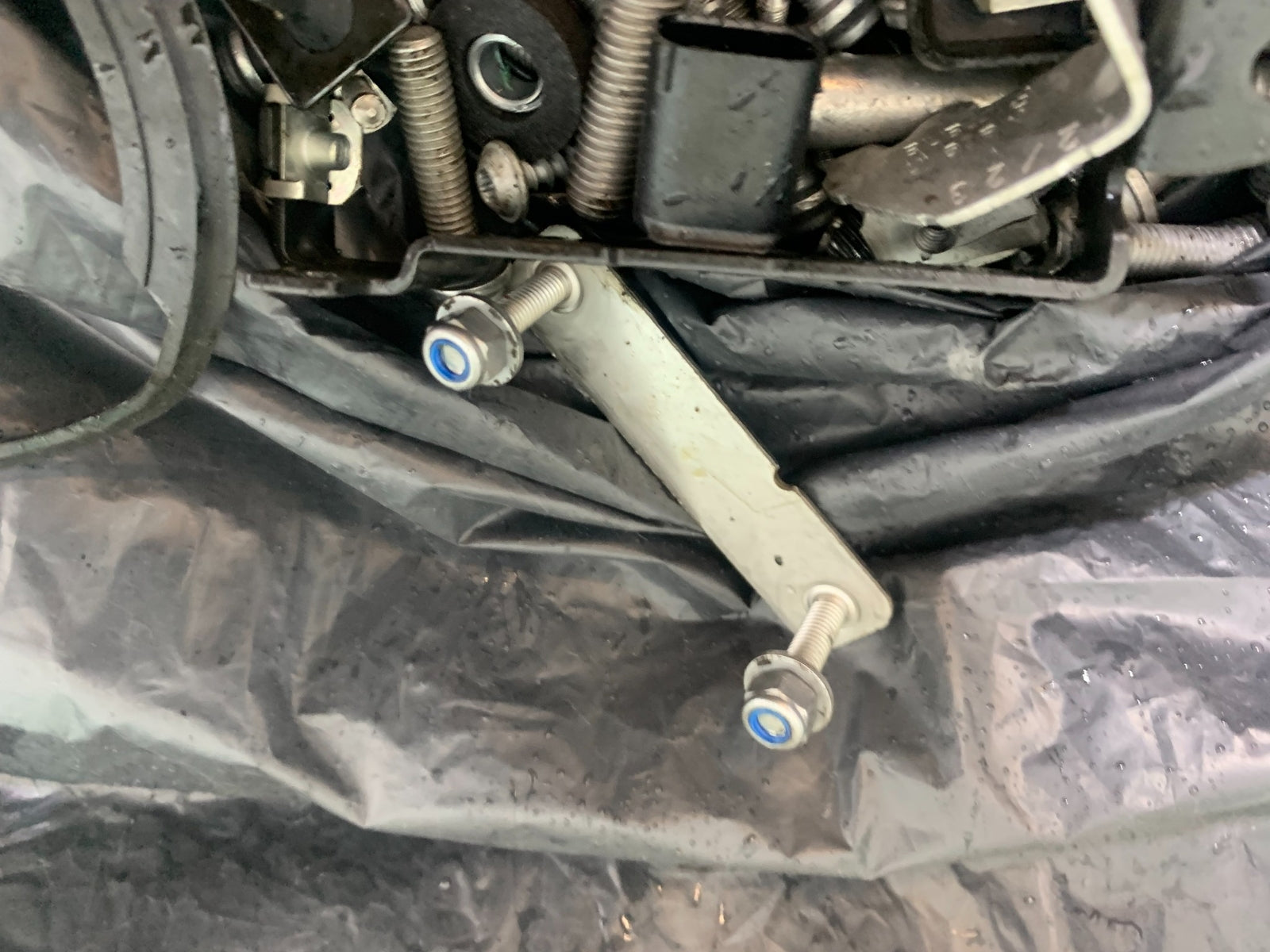 BMW M1000 R NUTS AND BOLTS   YEAR 2023-2024 (CMB1140)