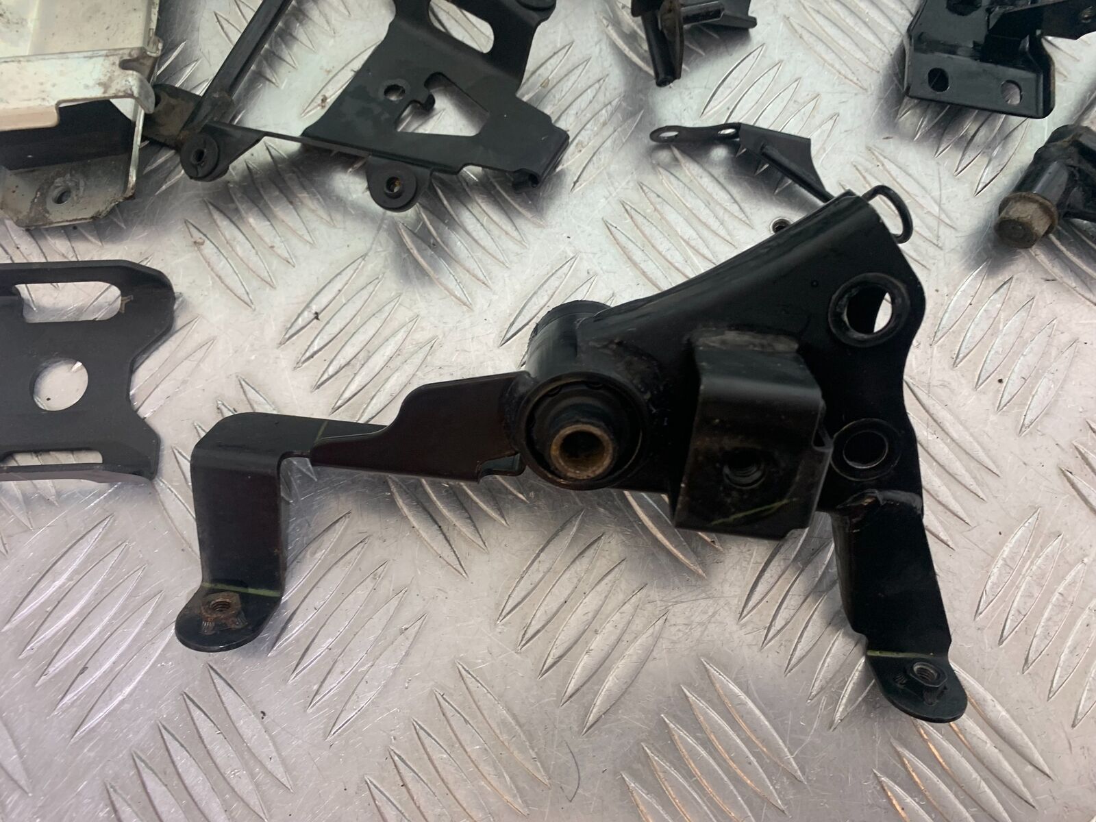 KAWASAKI Z300 ER300 FRAME BRACKETS  YEAR 2016-2018  (CMB1056)