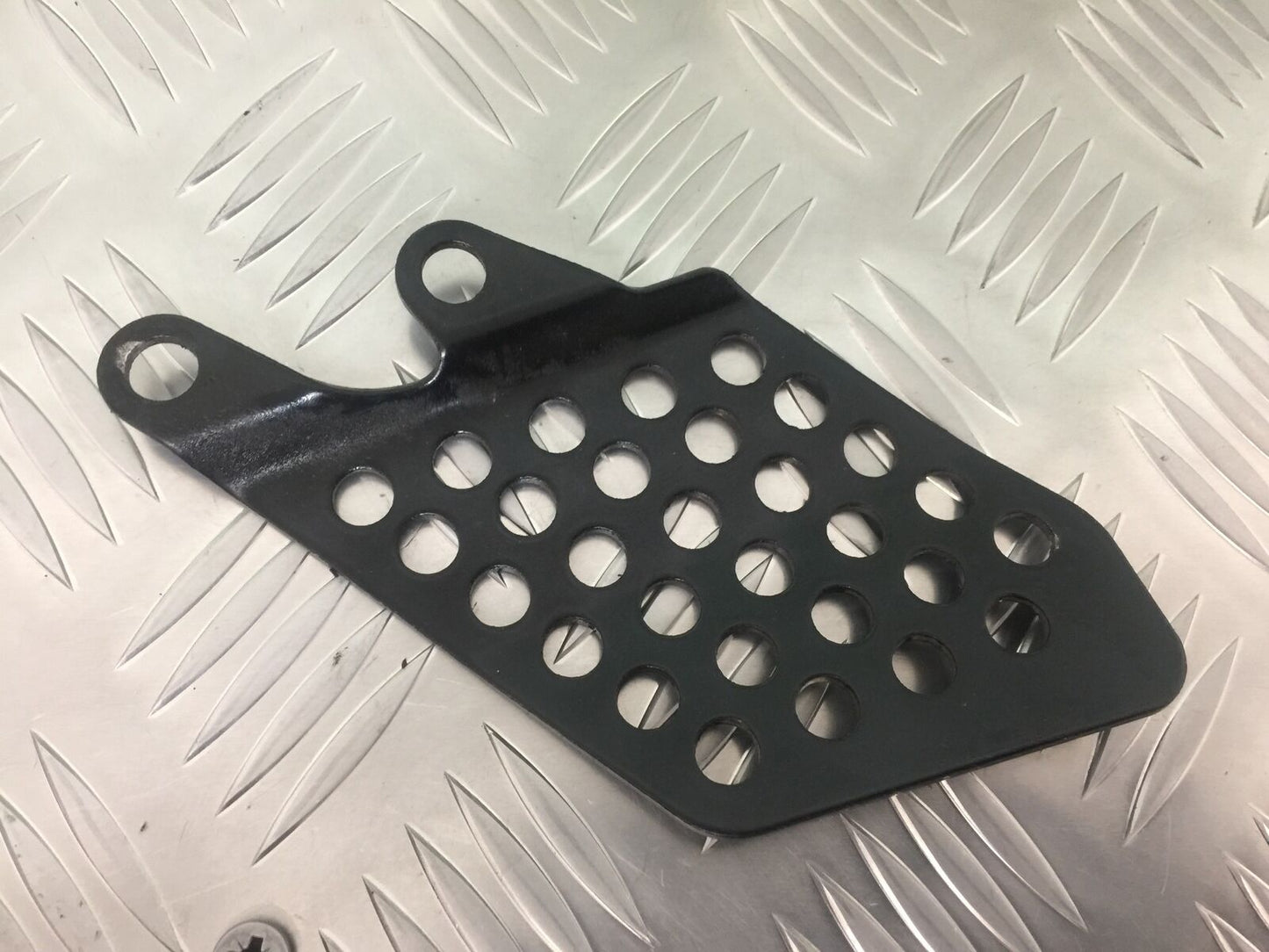 KAWASAKI ZX12R ZX12 R LEFT HEEL PLATE  YEAR 2000 (STOCK 913)