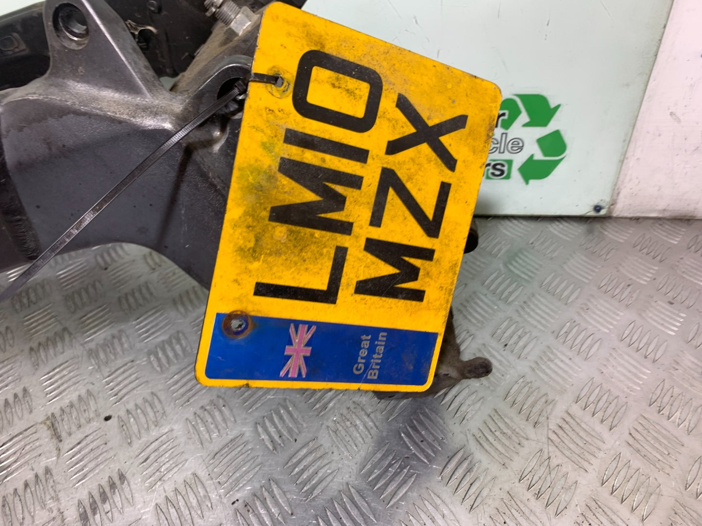 KAWASAKI ZX6R FRAME REG LOG BOOK YEAR 2009-2012 (CMB1136)