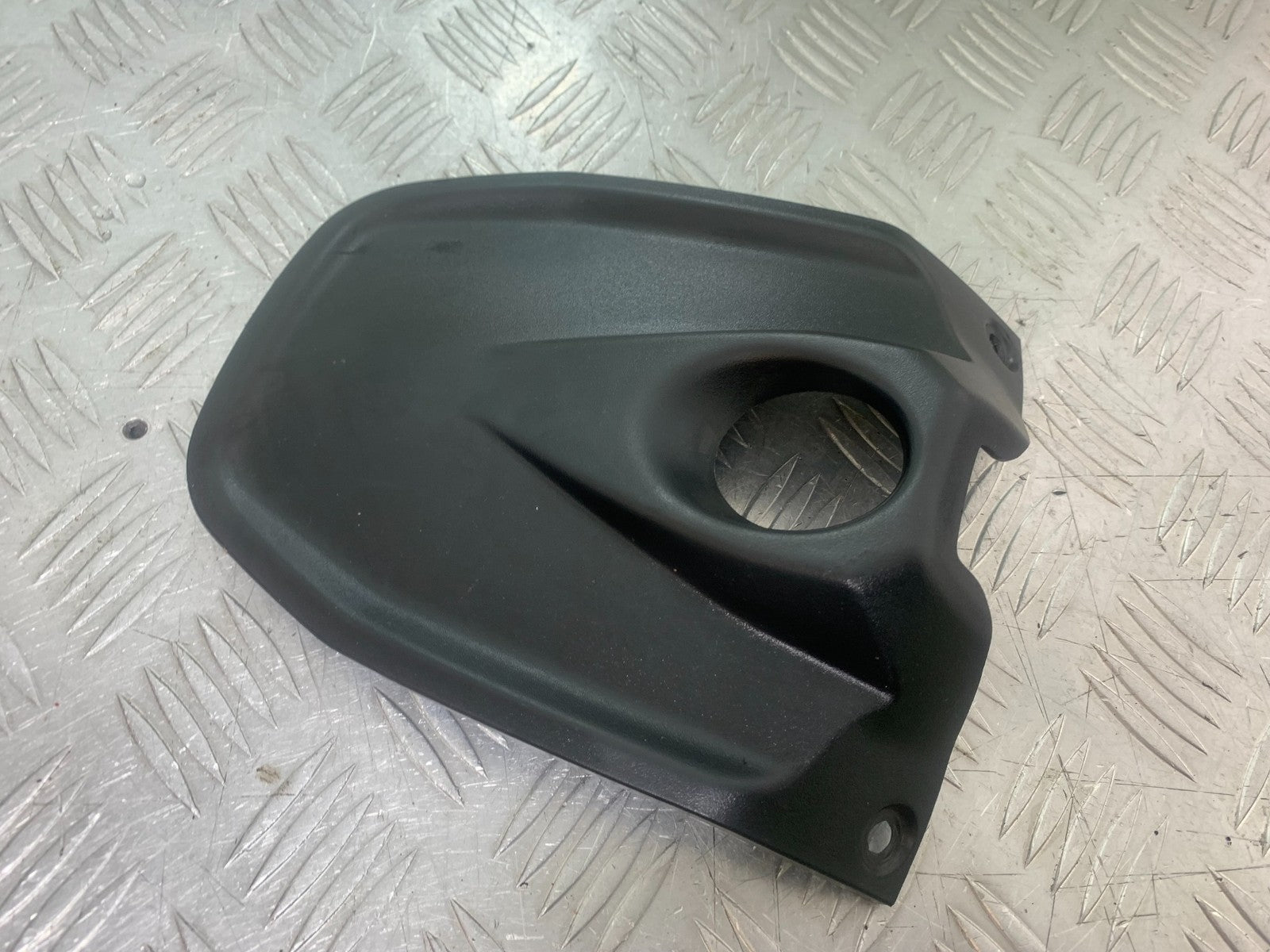 APRILIA SL750 SL 750 SHIVER IGNITON COVER TANK COVER  YEAR 2008-2016 (CMB1242)