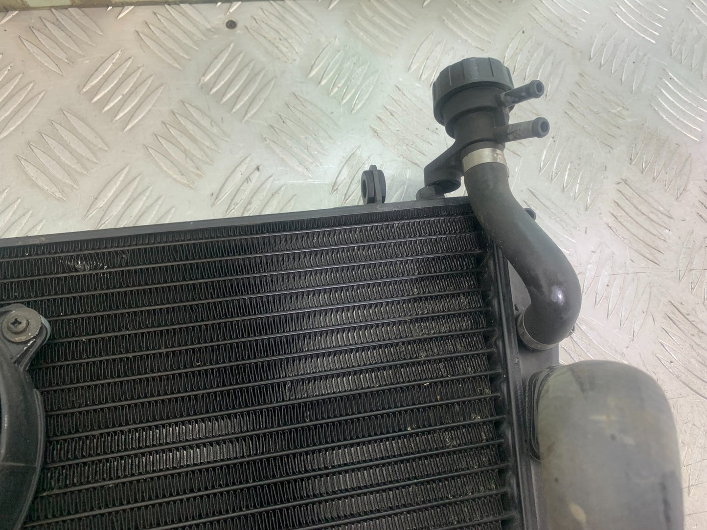 APRILIA SL750 SL 750 SHIVER RADIATOR AND FAN  YEAR 2008-2016 (CMB1242)