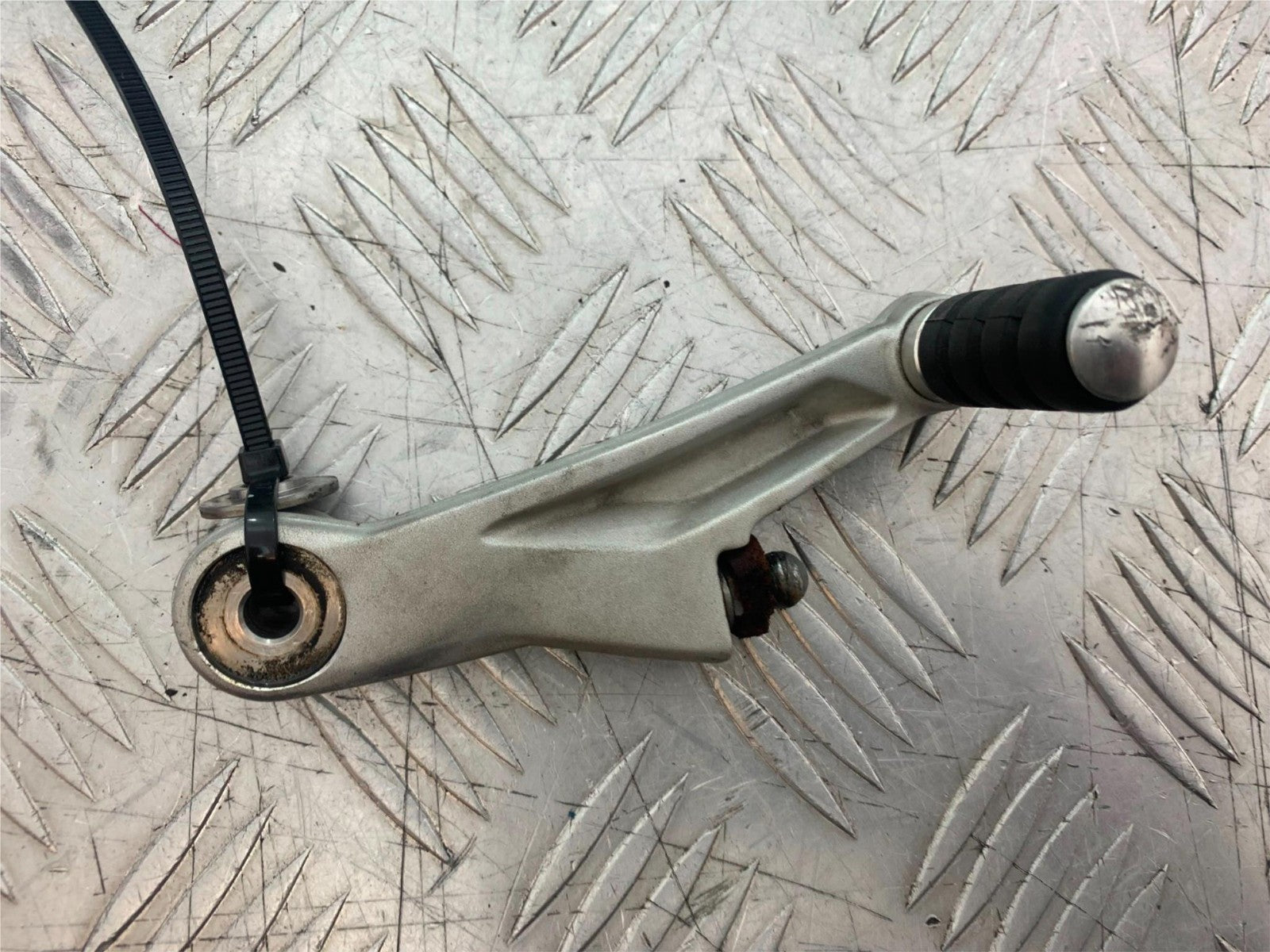 BMW K1300 S K 1300 S GEAR LEVER  YEAR 2009-16 (CMB1216)