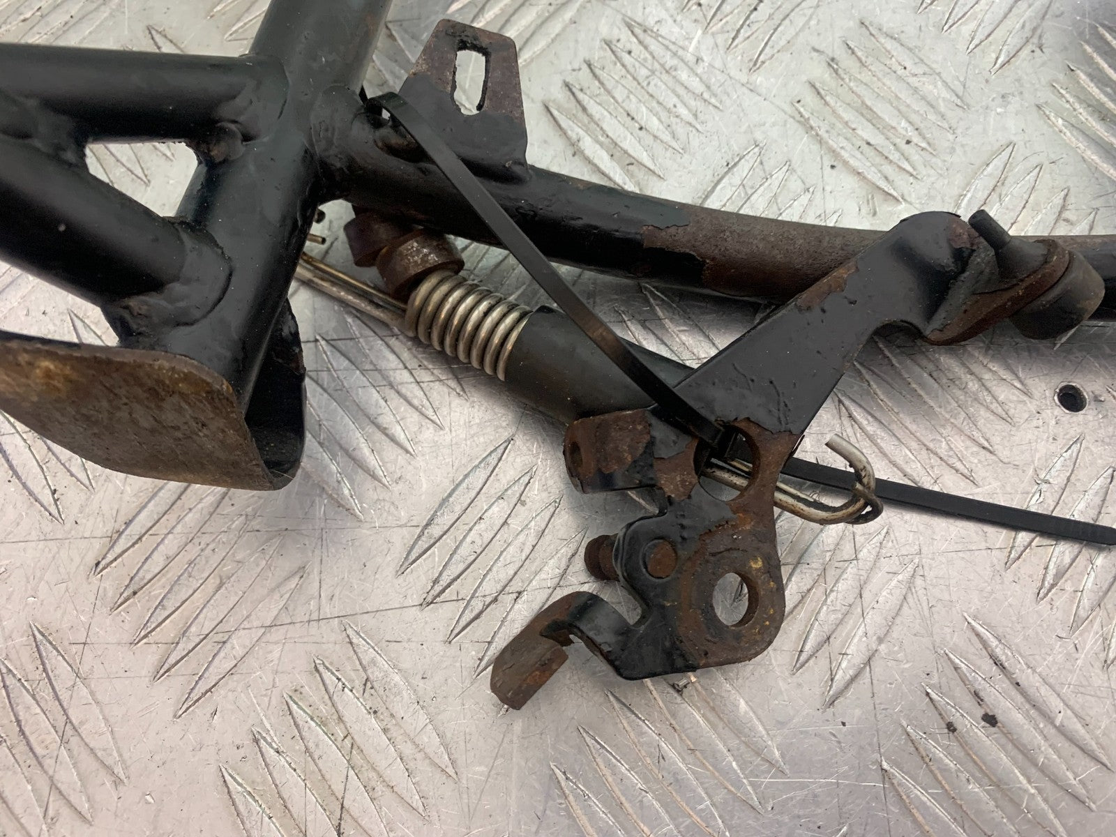 BMW K1300 S K 1300 S CENTER STAND   YEAR 2009-16 (CMB1216)
