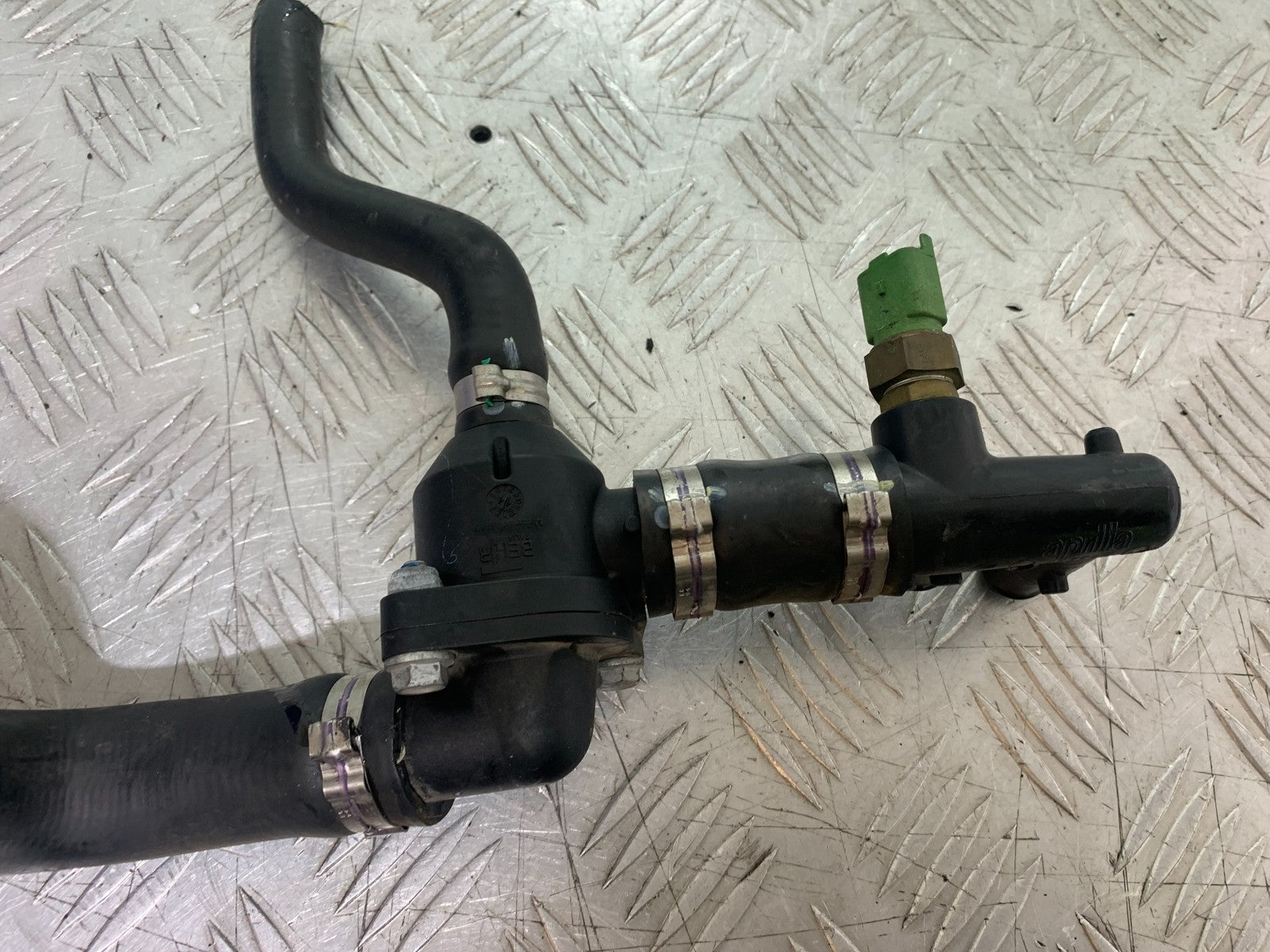 APRILIA RSV4 FACTORY THERMOSTAT  YEAR 2009-2012 (CMB1224)