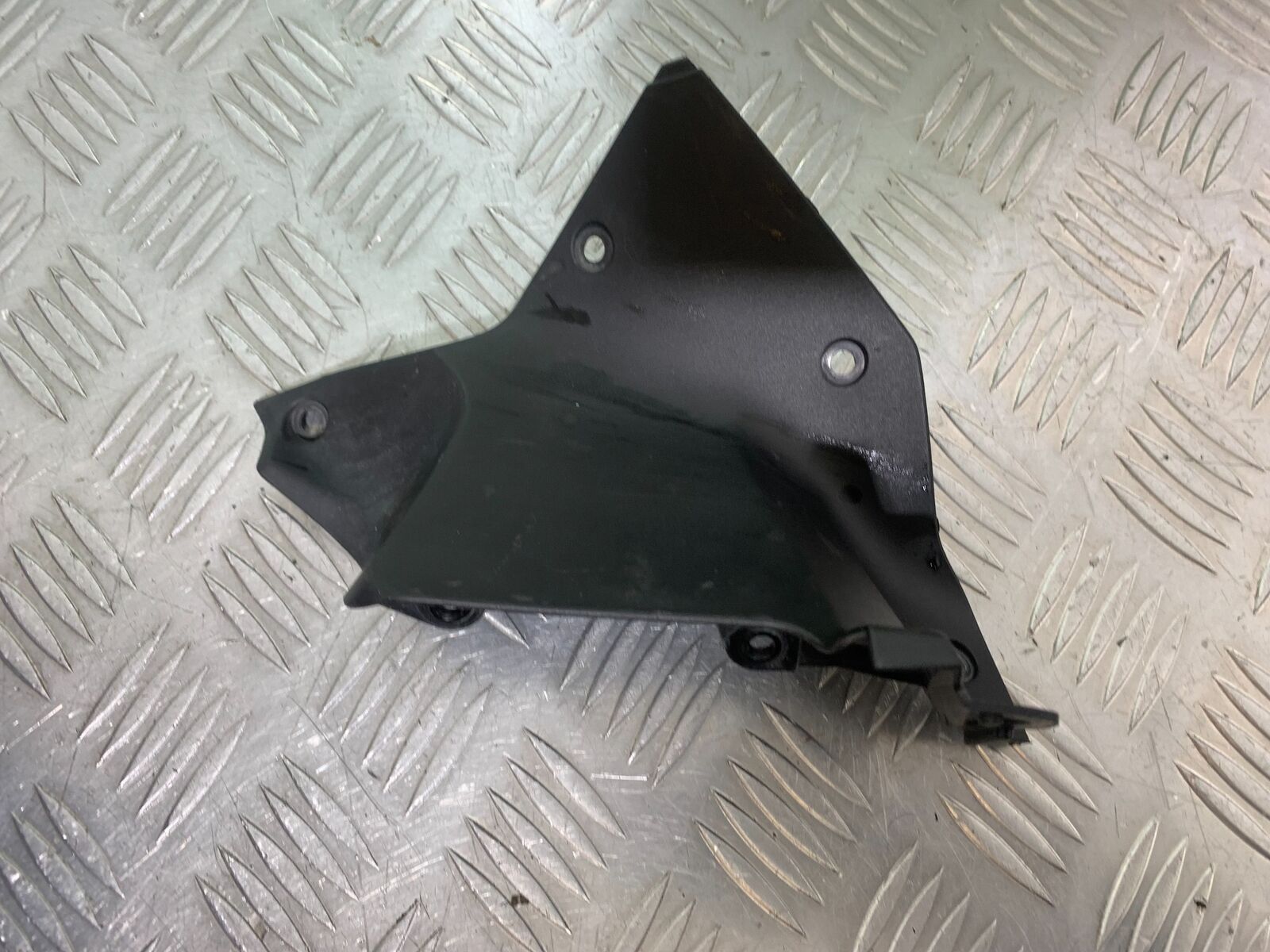 KAWASAKI Z650 ER650 KNFAN INFILL COVER YEAR 2022-2024 (CMB1112)