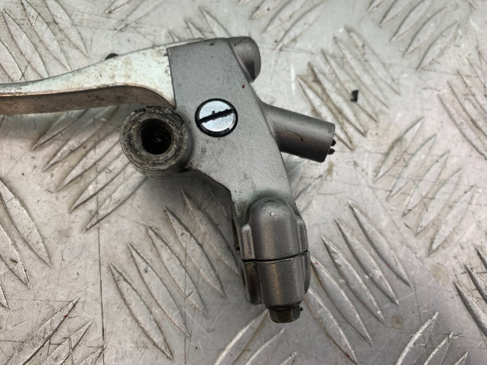 HONDA NTV 600 REVERE CLUTCH LEVER AND BRACKET  YEAR 1988-1996  (CMB1281)