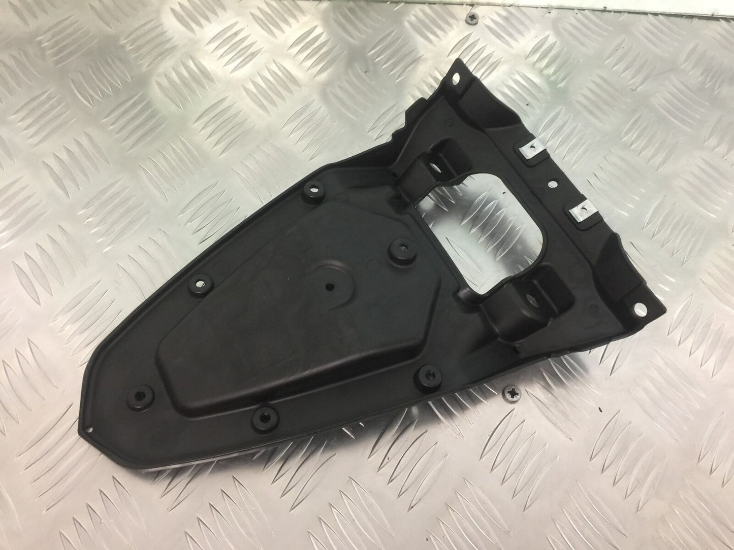 SINNIS TERRAIN 125 LOWER FRONT COWL COVER   YEAR 2020 (STOCK 921)