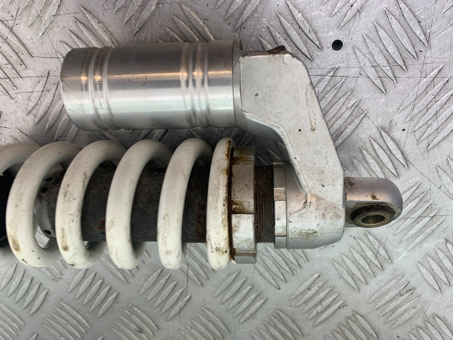 KTM 990 SUPER DUKE REAR SHOCK  YEAR 2007-2011  (CMB1207)
