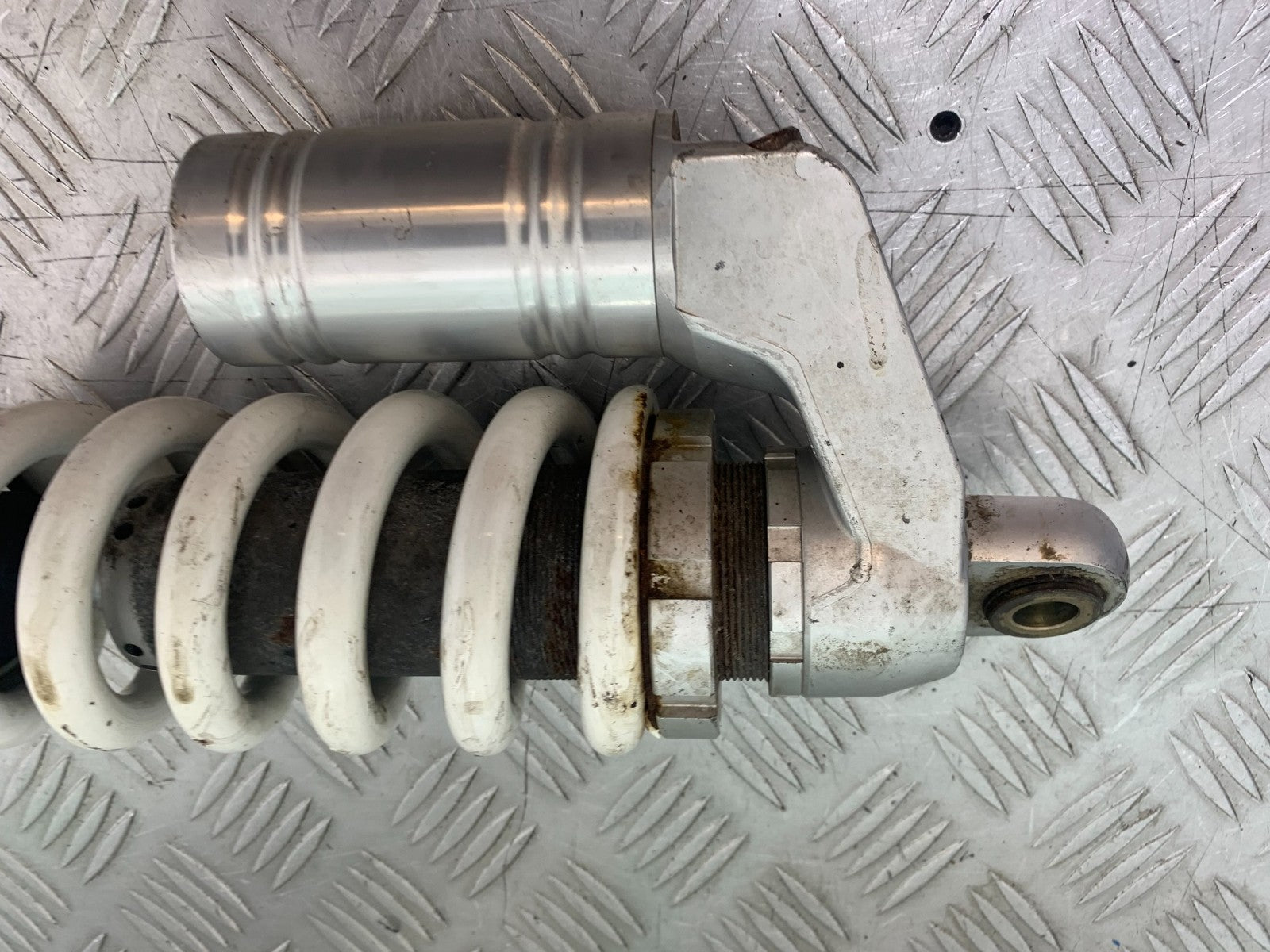 KTM 990 SUPER DUKE REAR SHOCK  YEAR 2007-2011  (CMB1207)