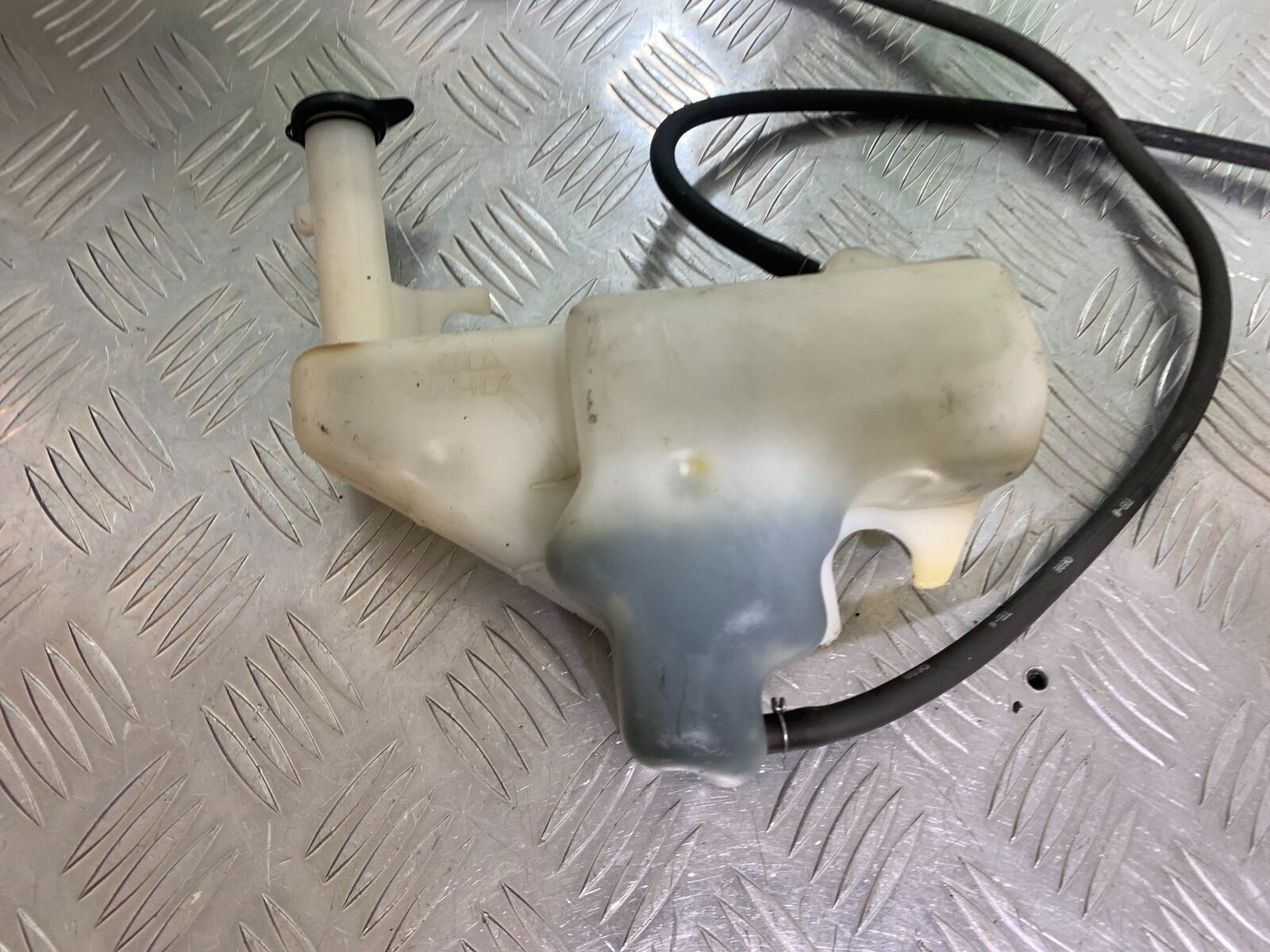 HONDA CBR1100 BLACKBIRD COOLANT BOTTLE  YEAR 1996-1998 (CMB1017)